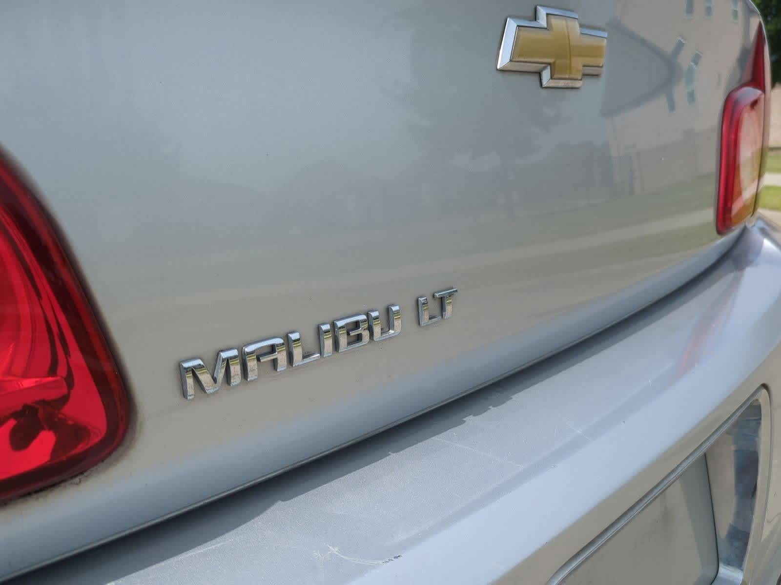 Thumbnail: 2012 Chevrolet Malibu - 11