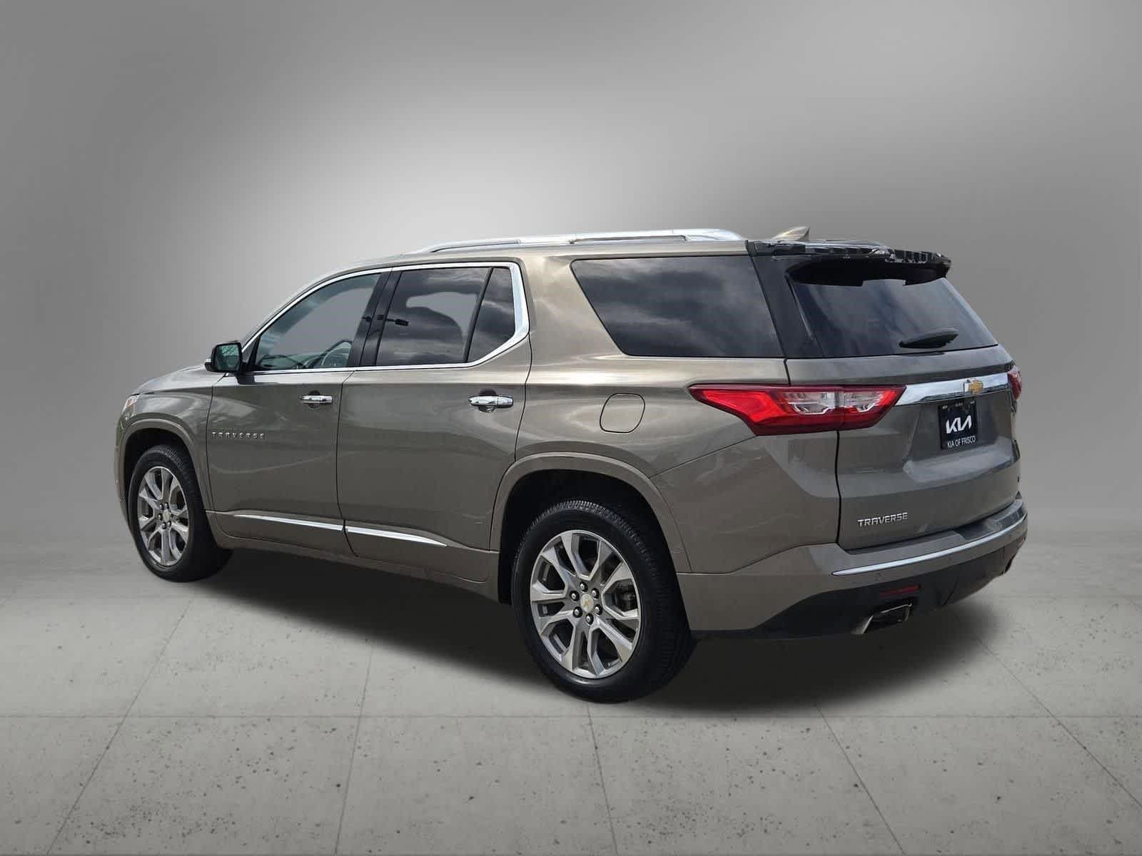 Thumbnail: 2018 Chevrolet Traverse - 4