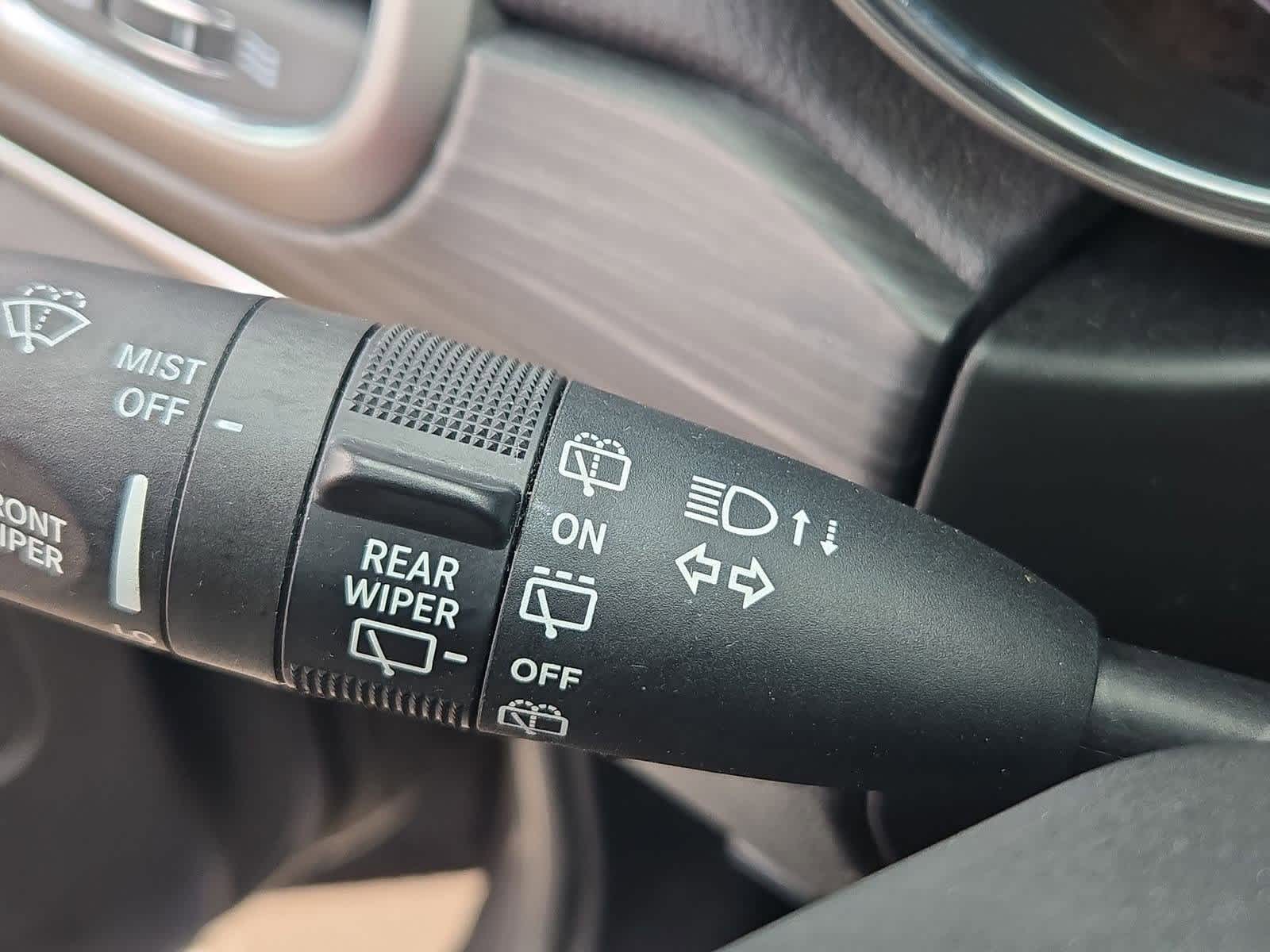 Thumbnail: 2019 Jeep Grand Cherokee - 28