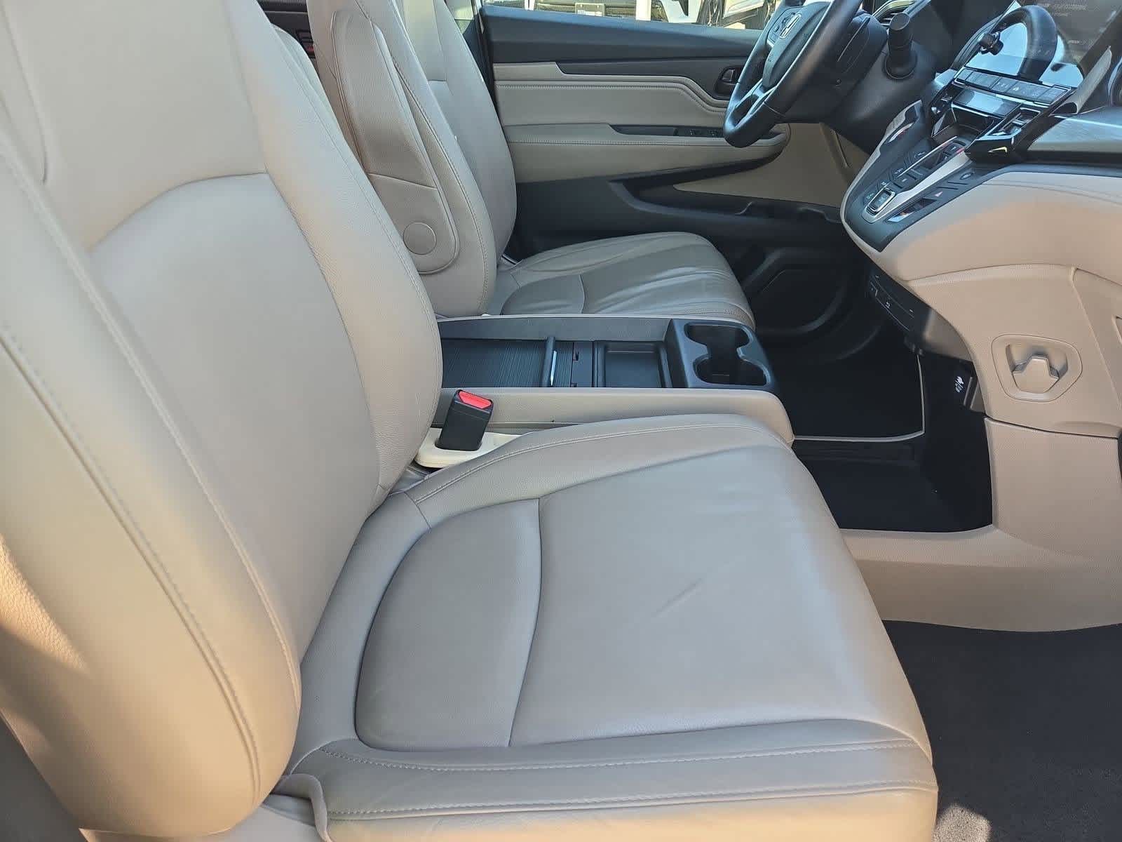 Thumbnail: 2020 Honda Odyssey - 23