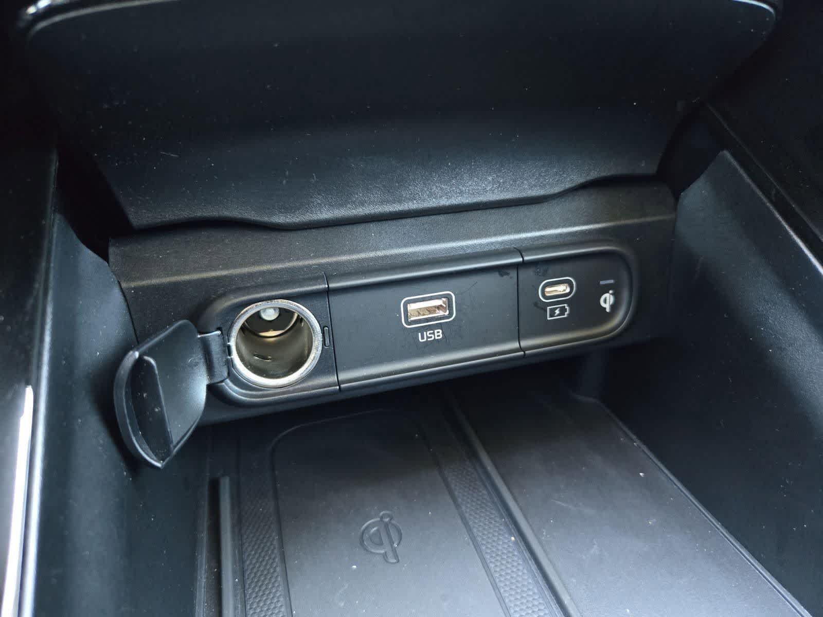 Thumbnail: 2024 Kia Telluride - 30