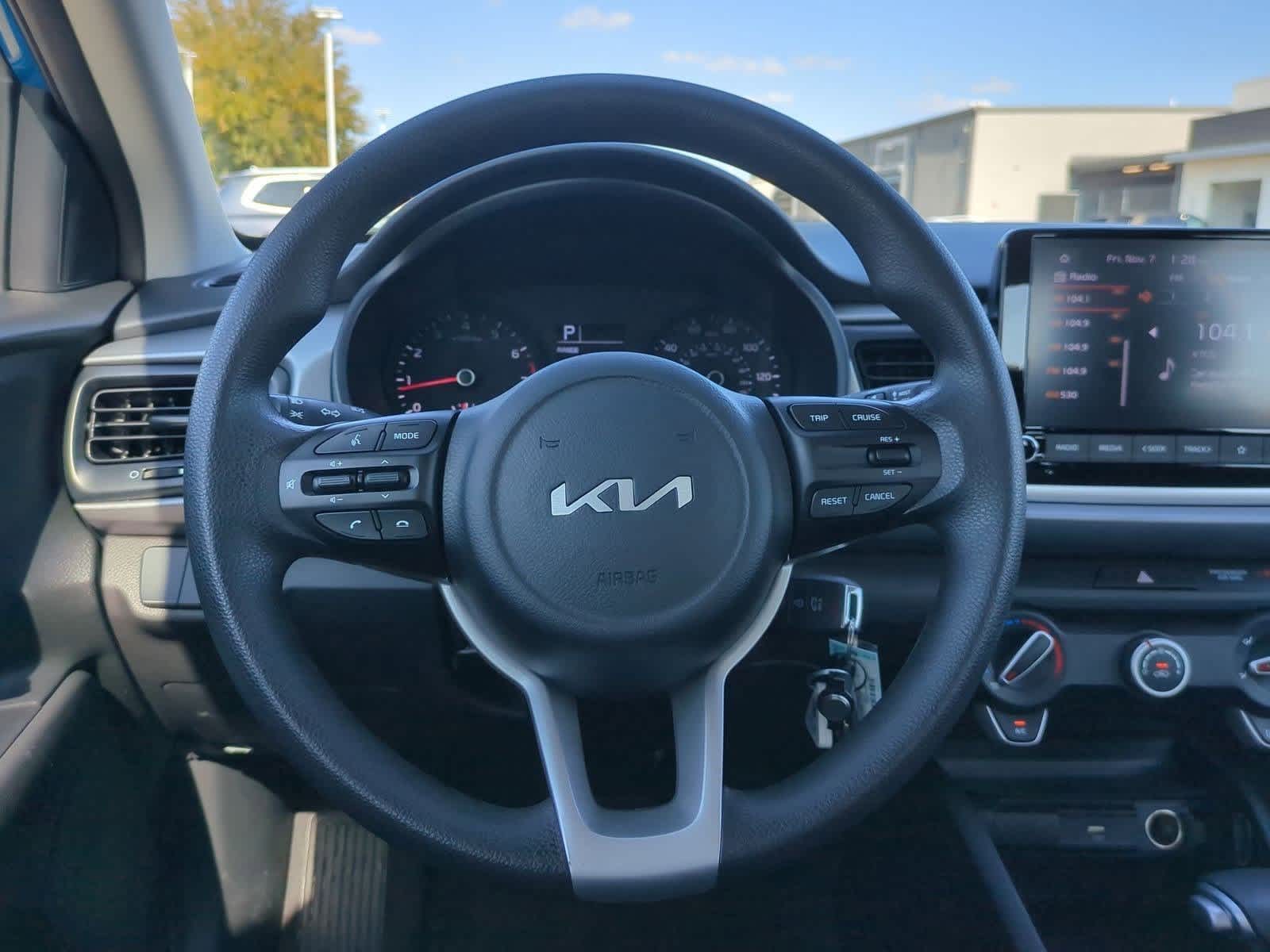 Thumbnail: 2023 Kia Rio - 21