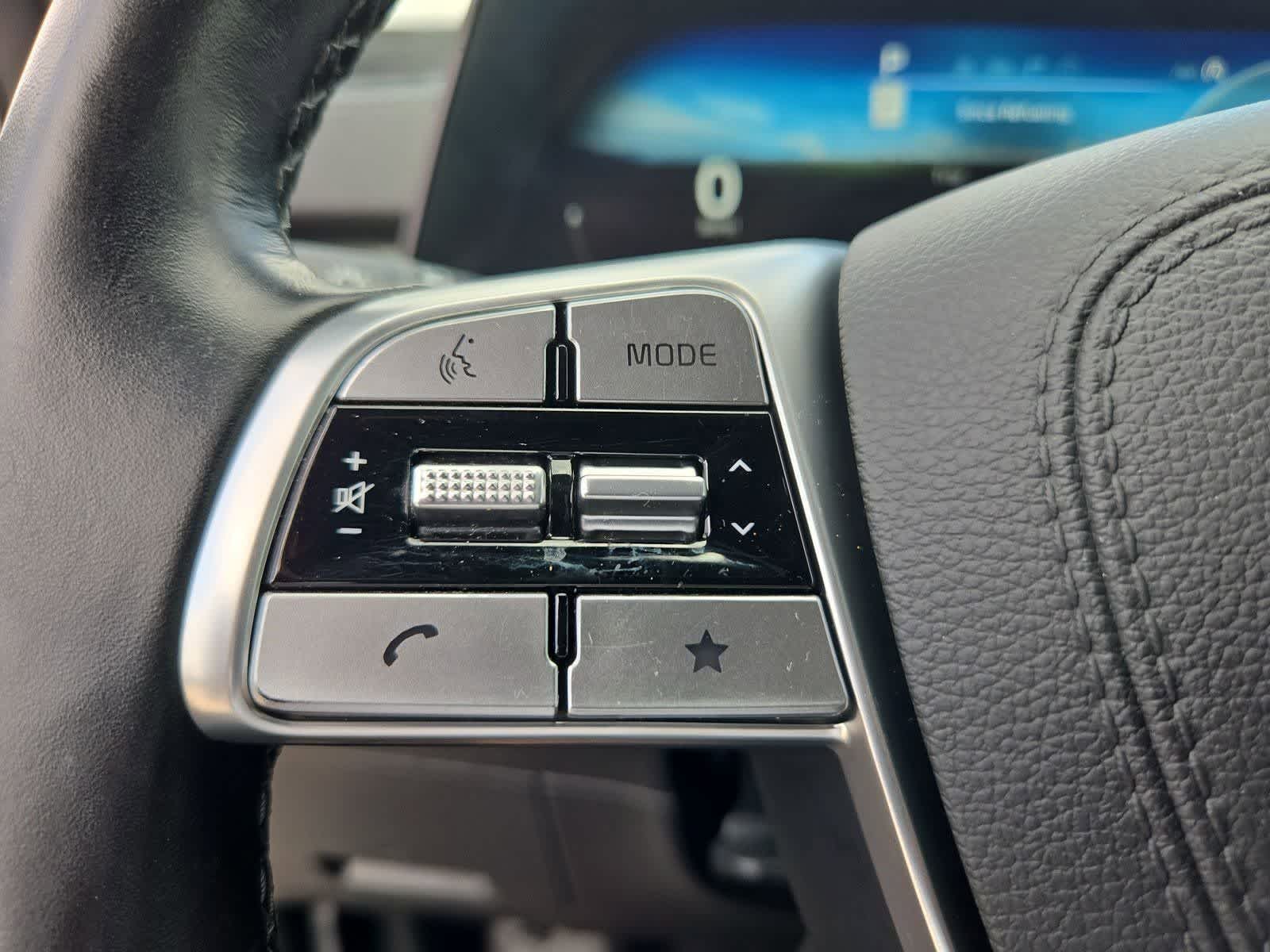 Thumbnail: 2023 Kia Telluride - 23