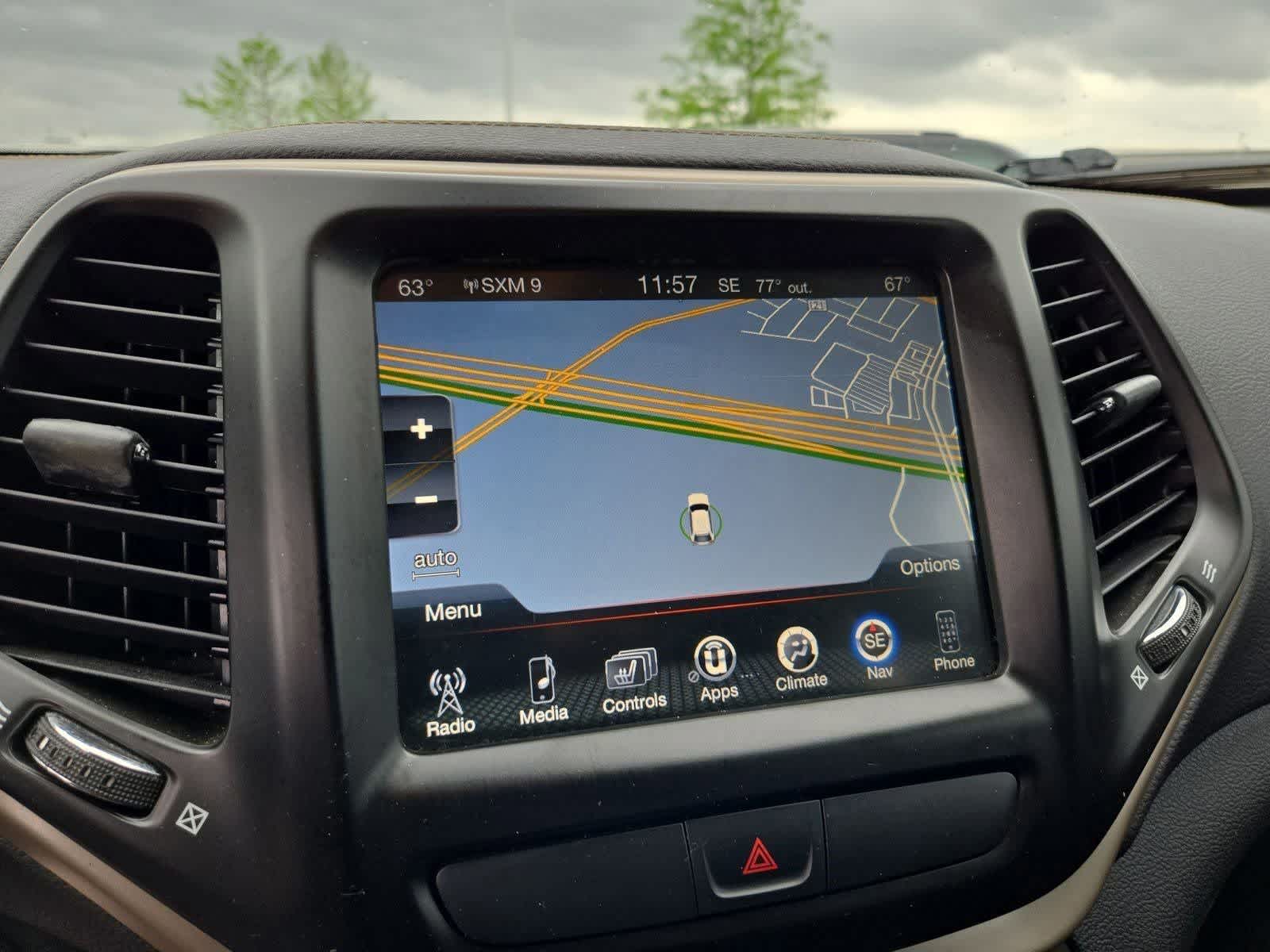 Thumbnail: 2017 Jeep Cherokee - 27