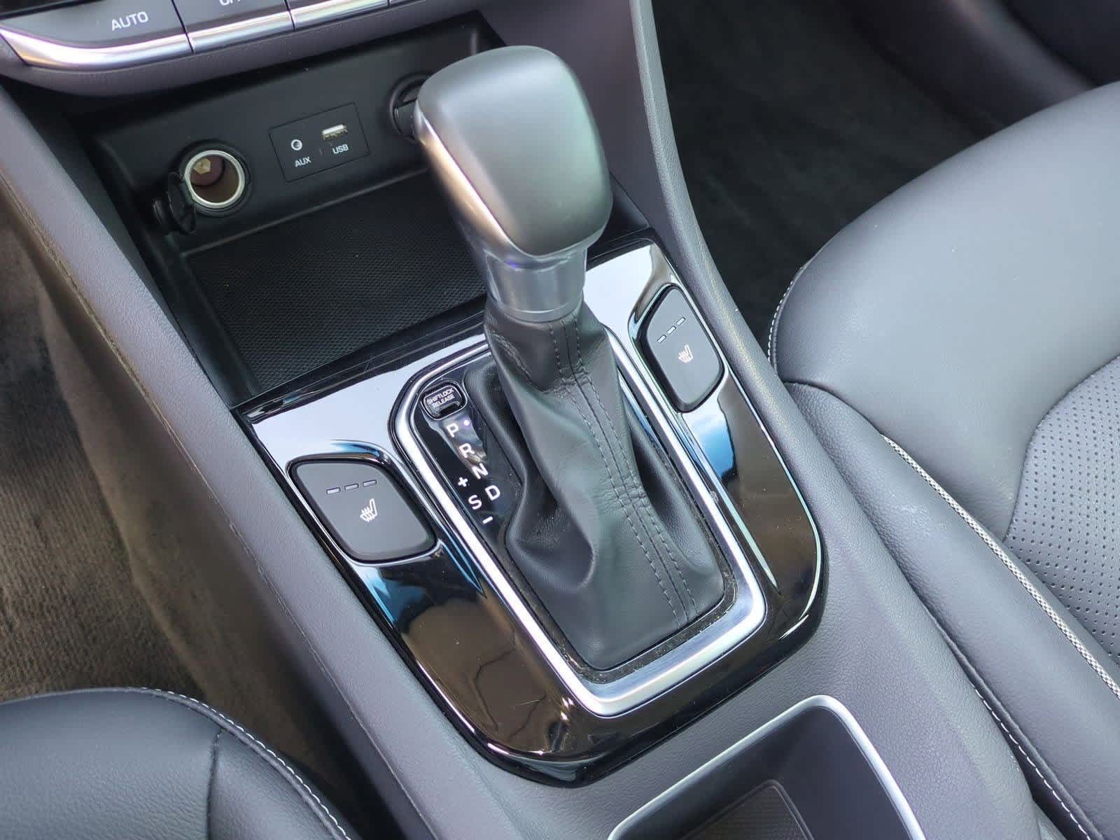 Thumbnail: 2019 Hyundai Ioniq - 31