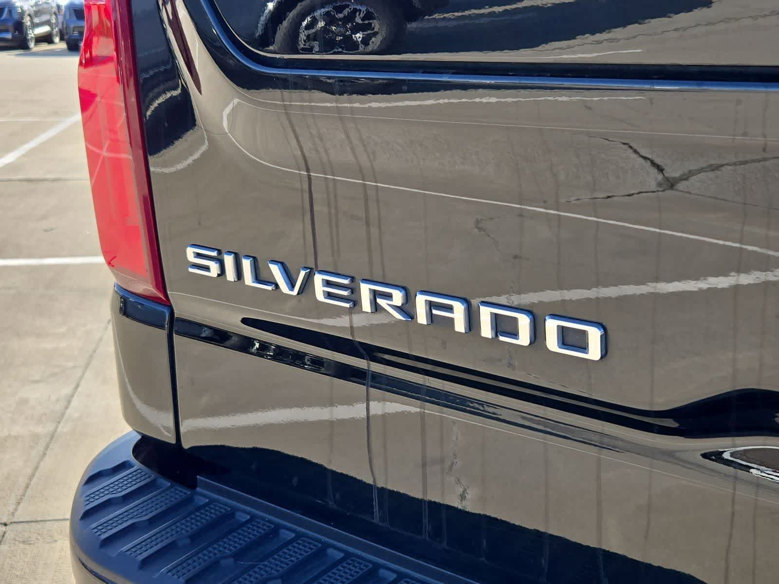 Thumbnail: 2023 Chevrolet Silverado 1500 - 11