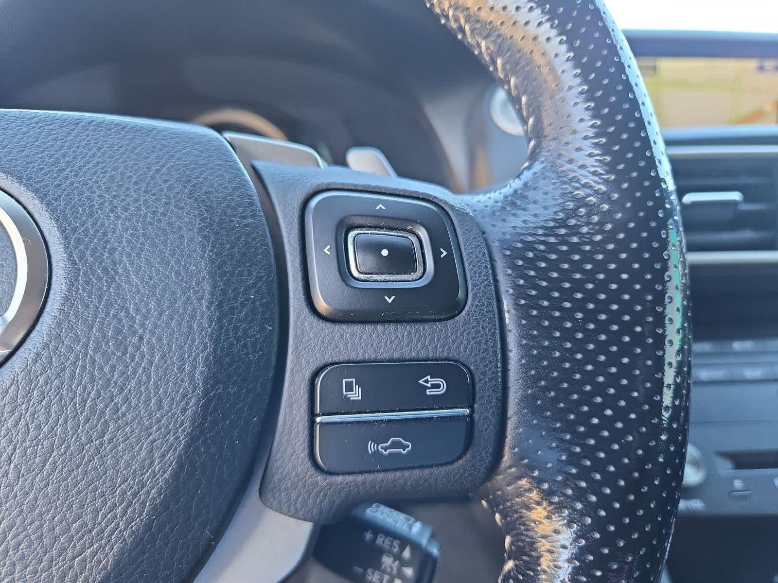 Thumbnail: 2016 Lexus RC - 23