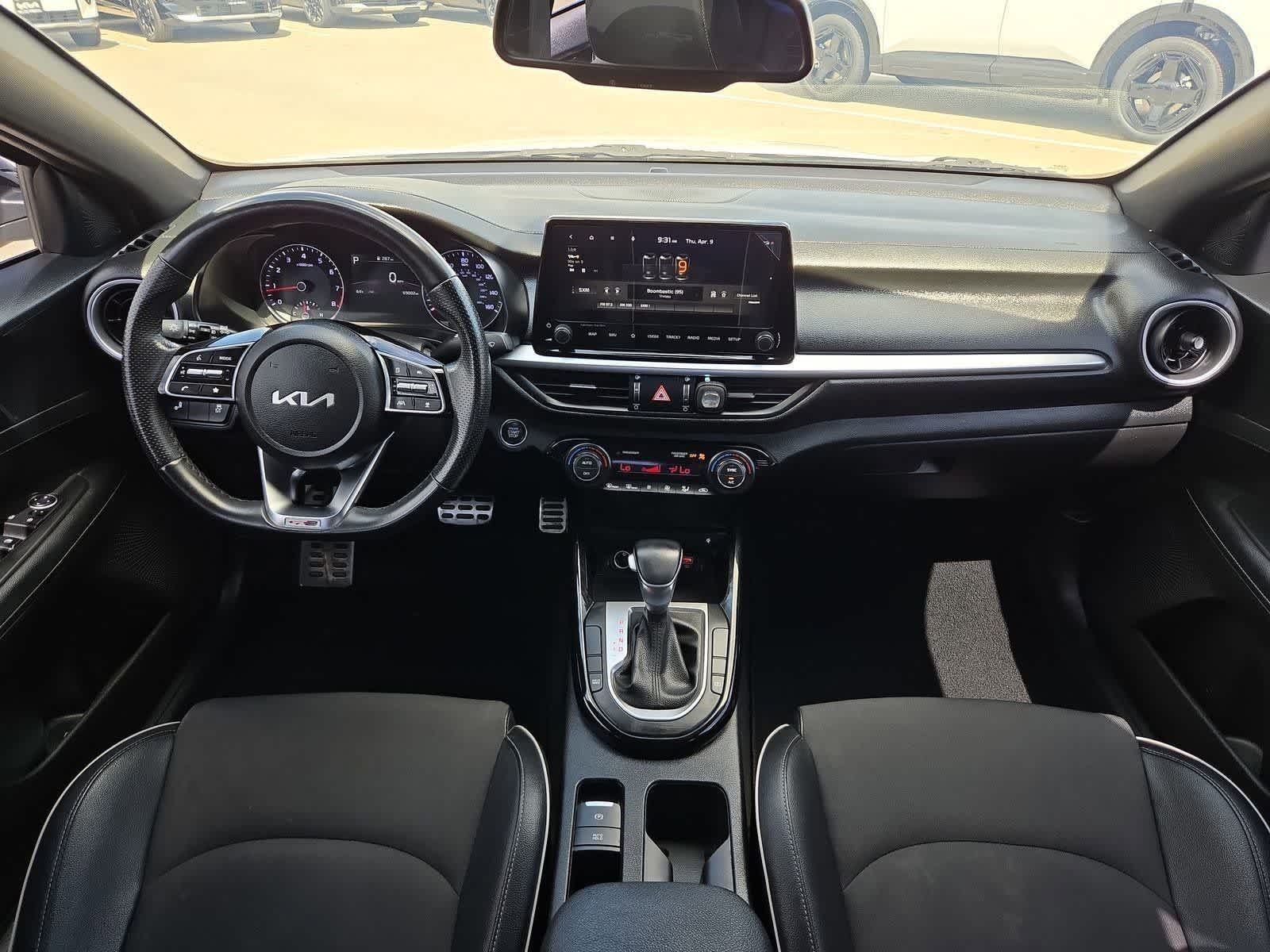 Thumbnail: 2022 Kia Forte - 14