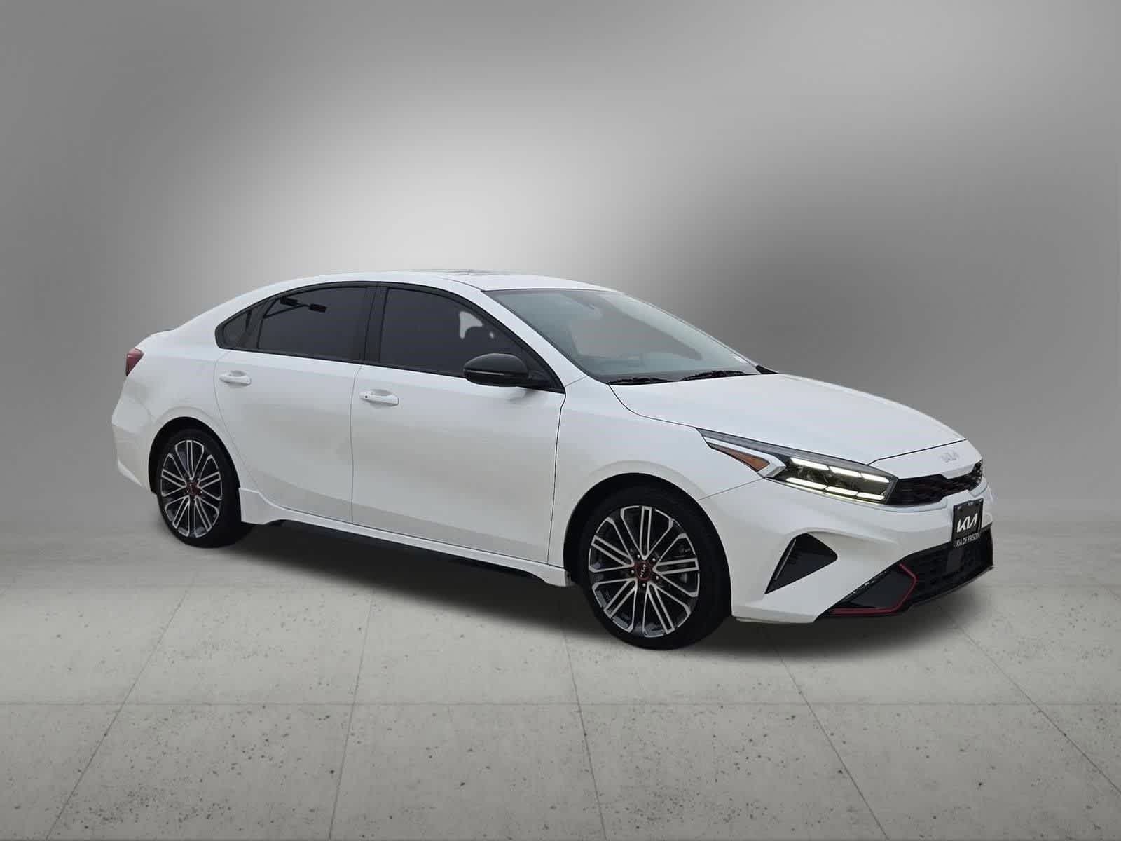 Thumbnail: 2023 Kia Forte - 8