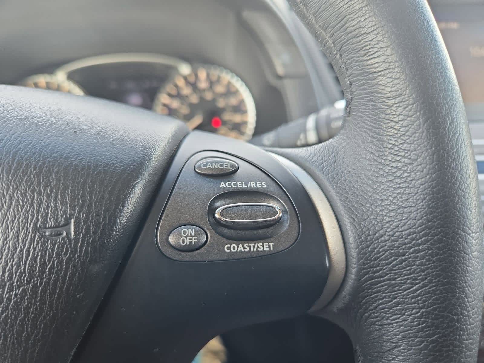 Thumbnail: 2015 INFINITI QX60 - 25