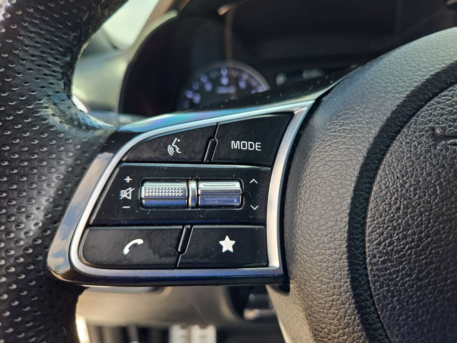 Thumbnail: 2022 Kia Forte - 24