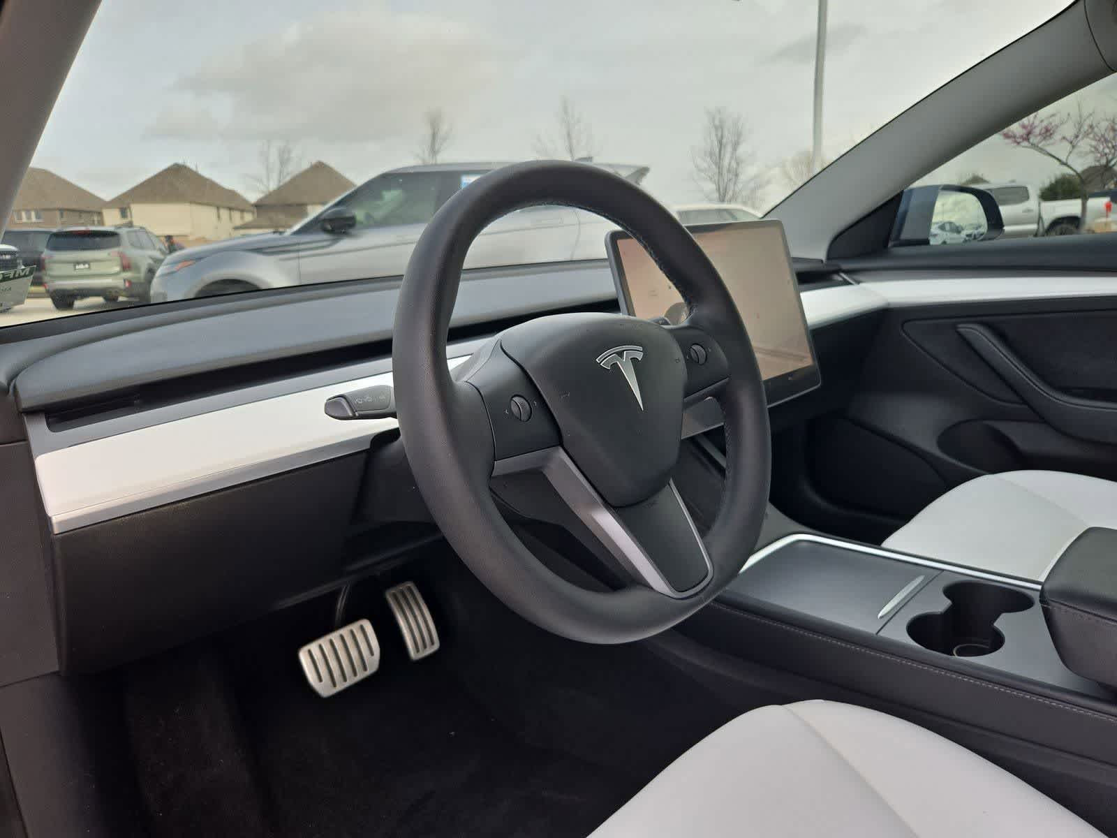 Thumbnail: 2021 Tesla Model 3 - 2