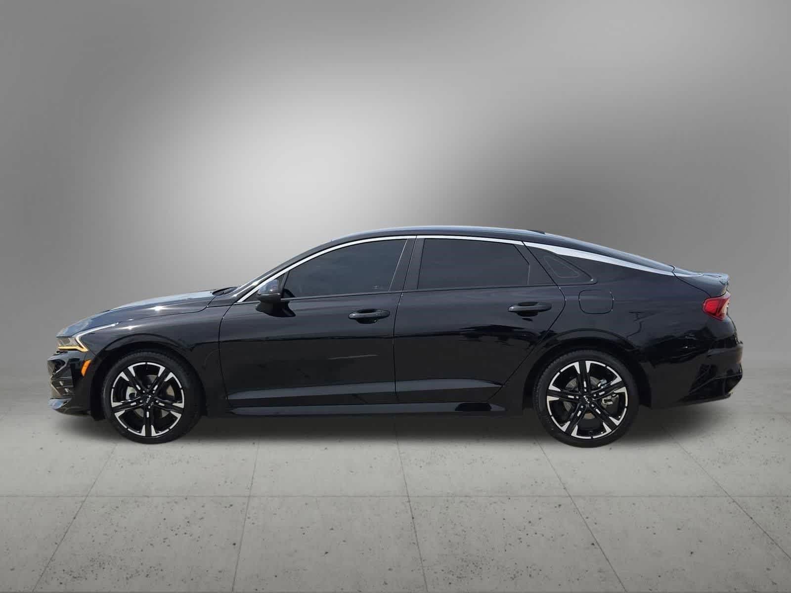 Thumbnail: 2023 Kia K5 - 3