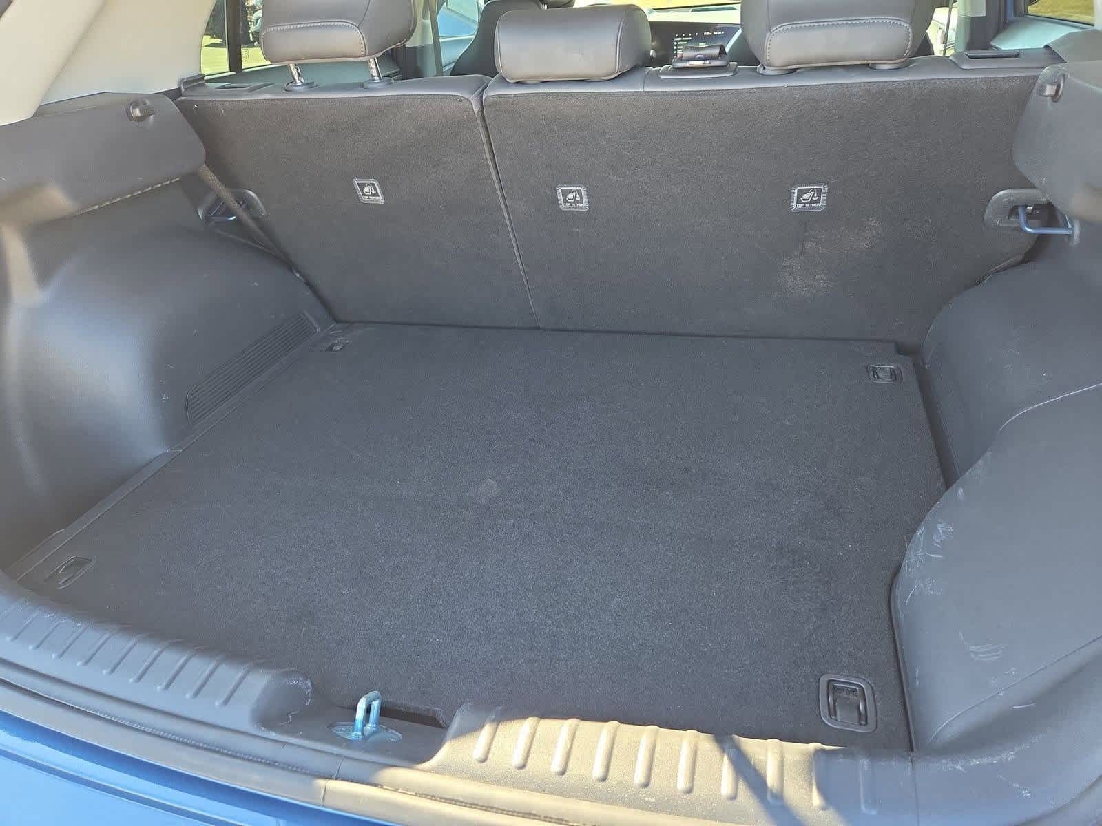 Thumbnail: 2023 Kia Niro - 32