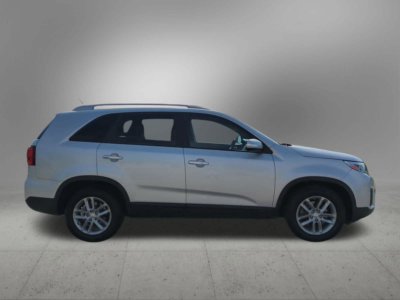 Thumbnail: 2014 Kia Sorento - 7