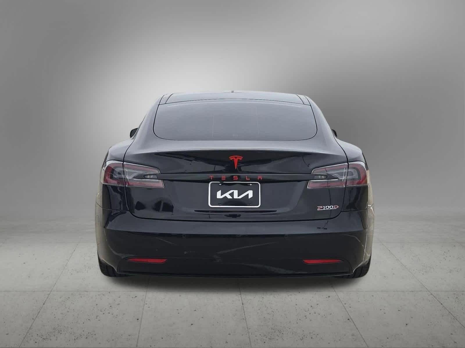 Thumbnail: 2016 Tesla Model S - 5
