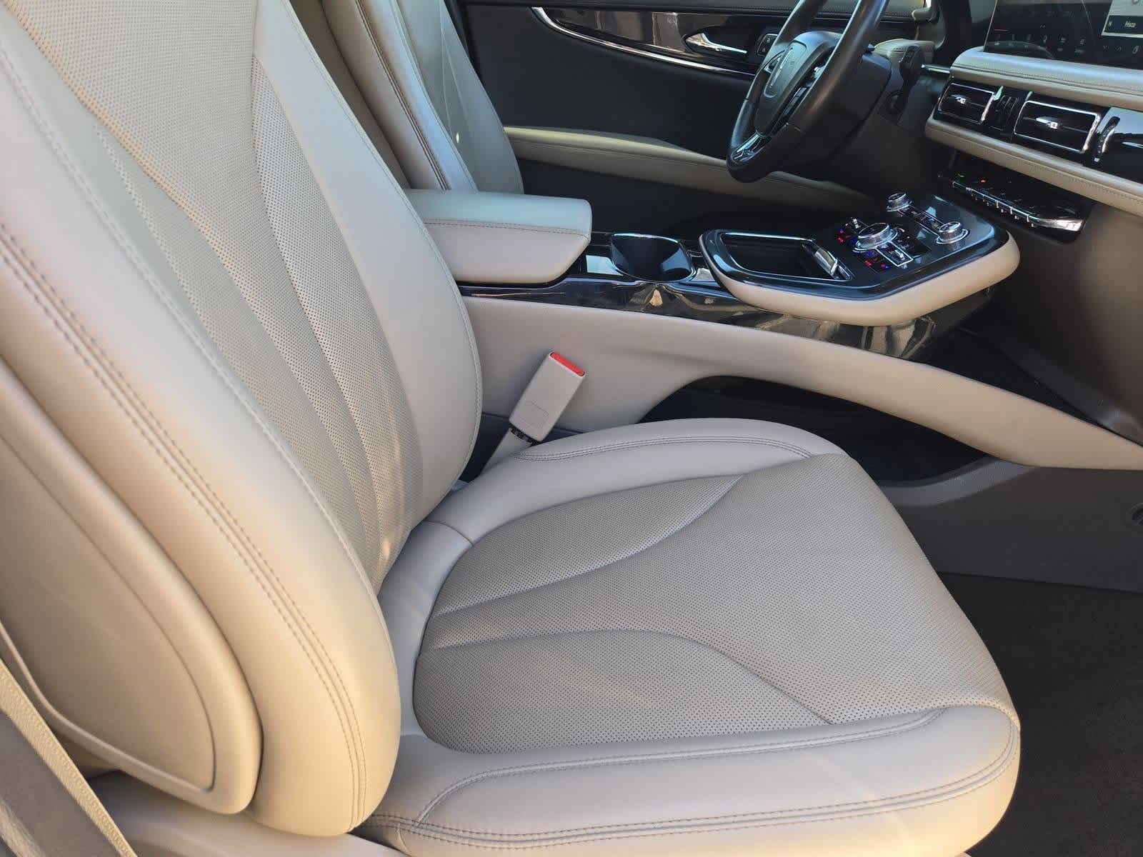 Thumbnail: 2022 Lincoln Nautilus - 20