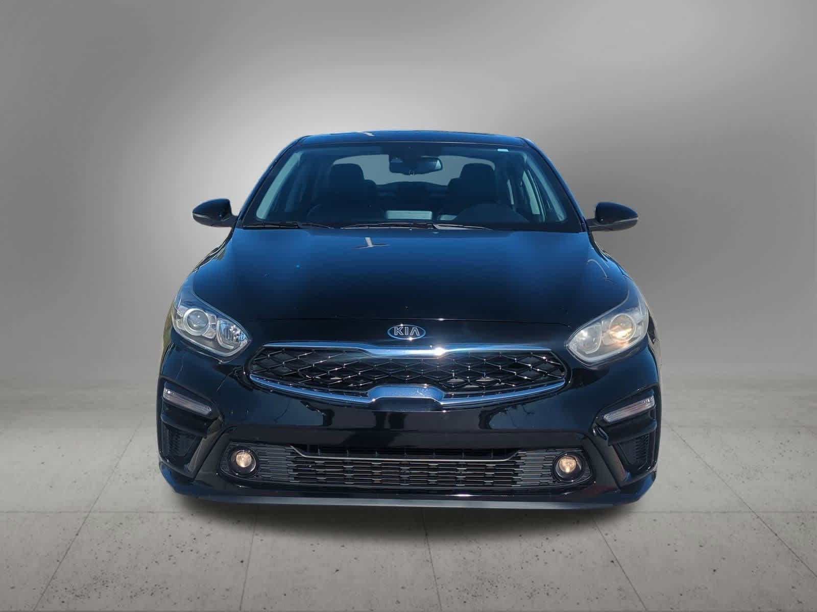 Thumbnail: 2021 Kia Forte - 9