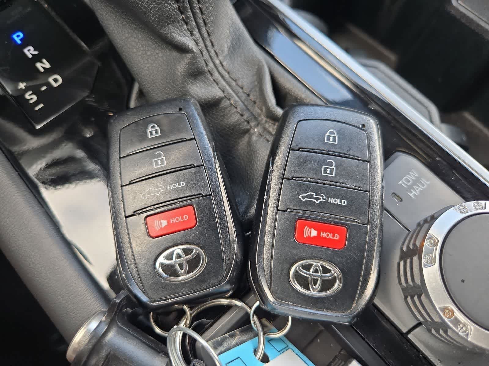 Thumbnail: 2023 Toyota Tundra - 34