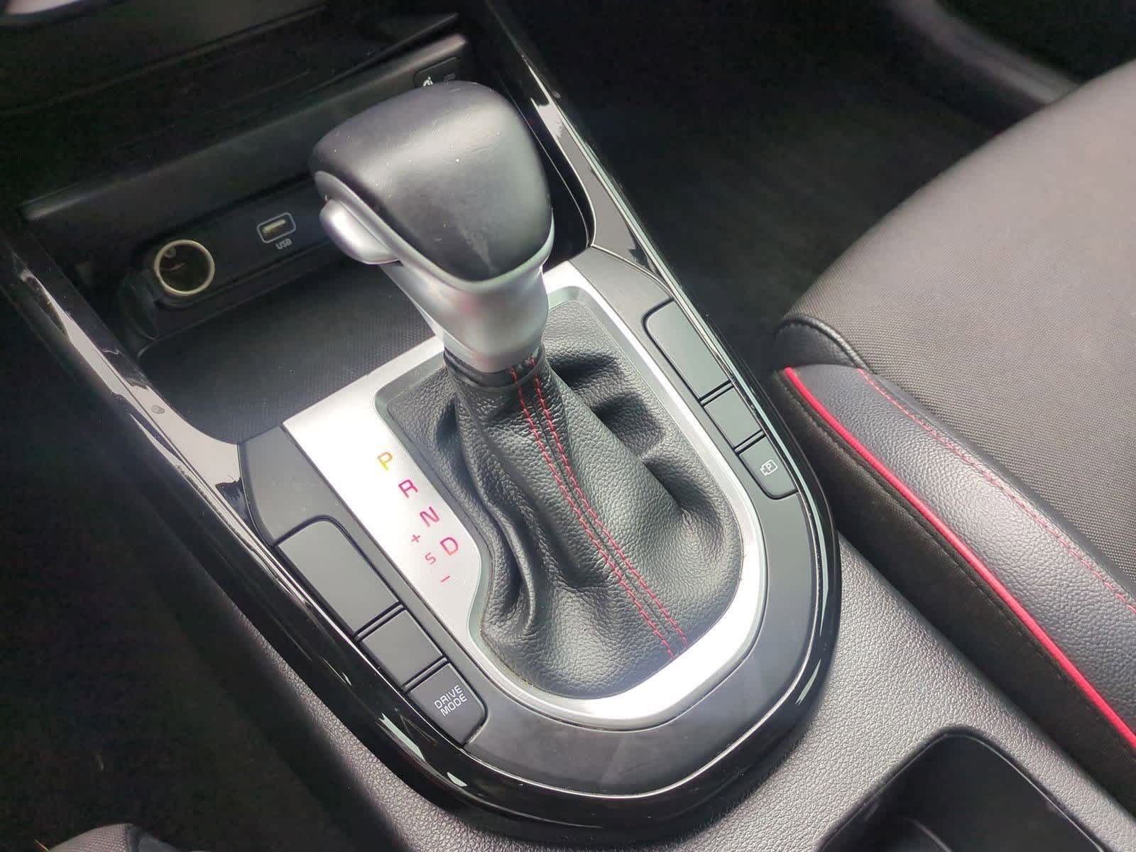 Thumbnail: 2022 Kia Forte - 36