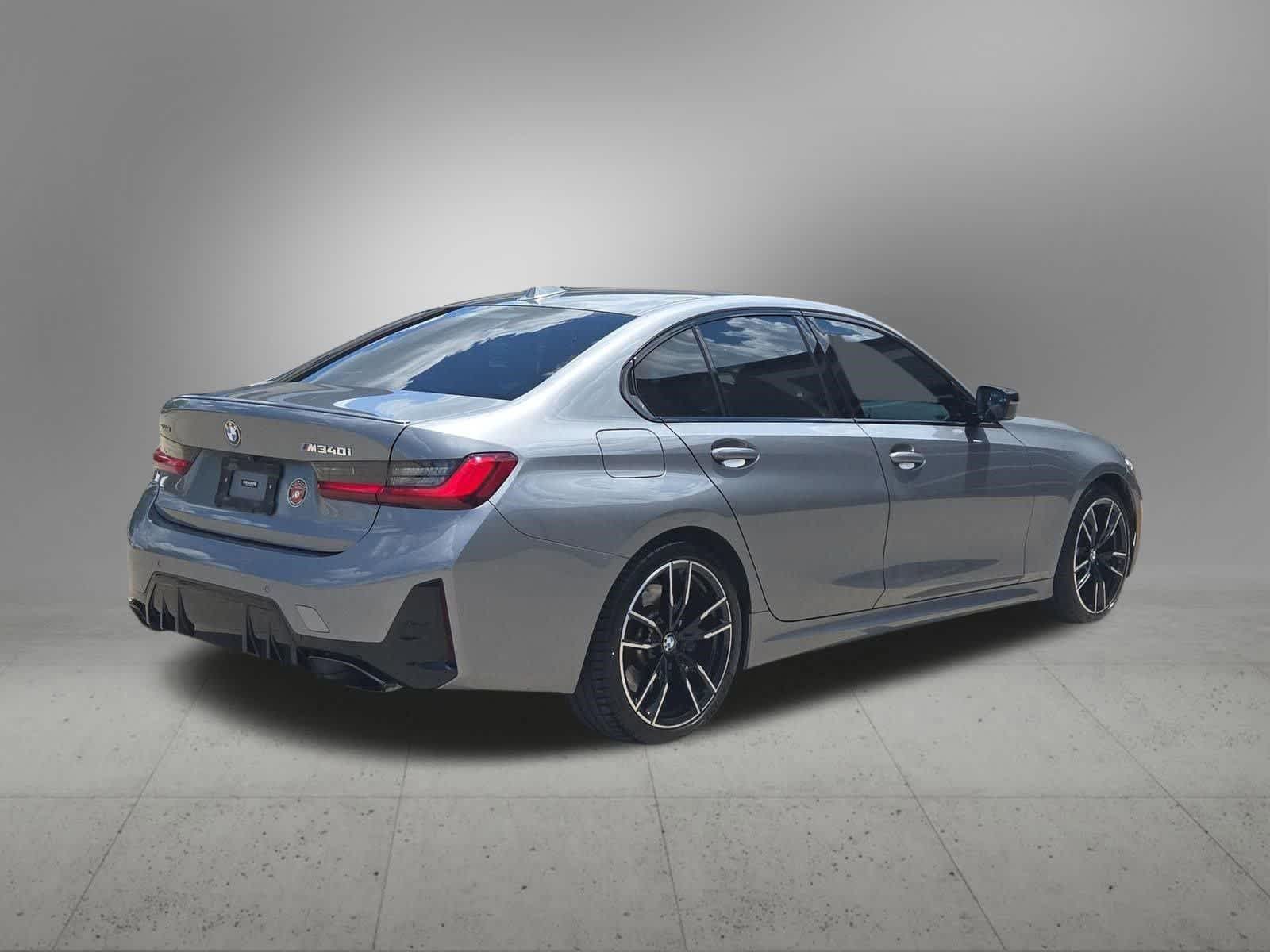Thumbnail: 2023 BMW 3 Series - 5