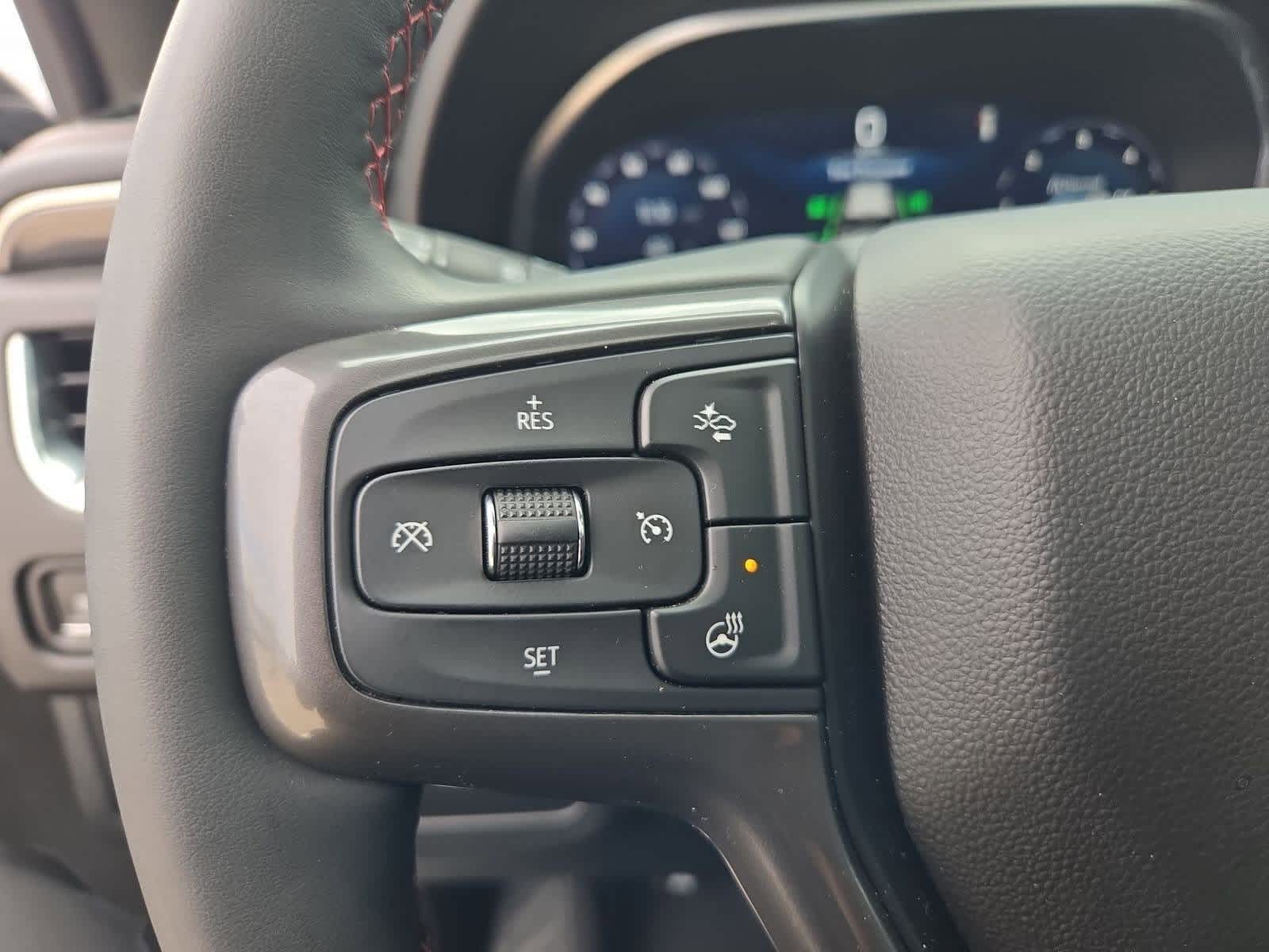 Thumbnail: 2023 Chevrolet Tahoe - 24