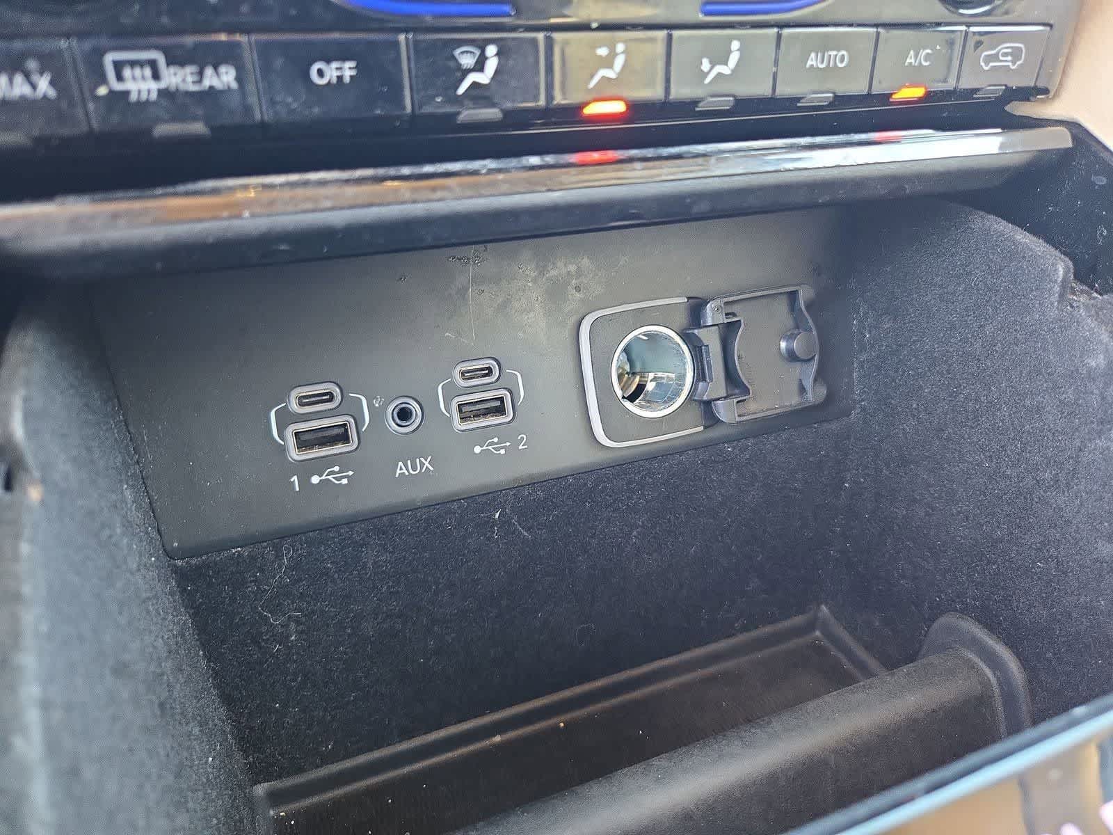 Thumbnail: 2022 Jeep Grand Cherokee - 31