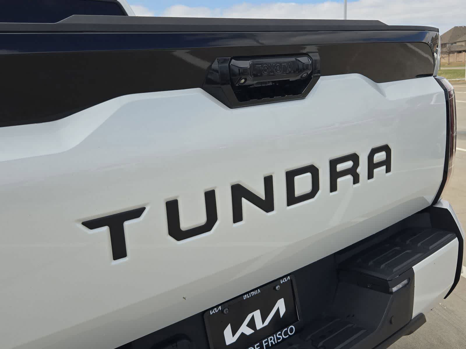 Thumbnail: 2023 Toyota Tundra - 12