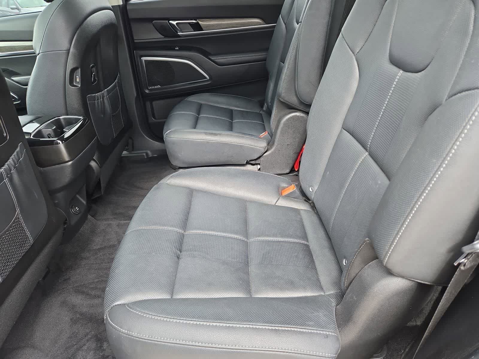 Thumbnail: 2021 Kia Telluride - 18