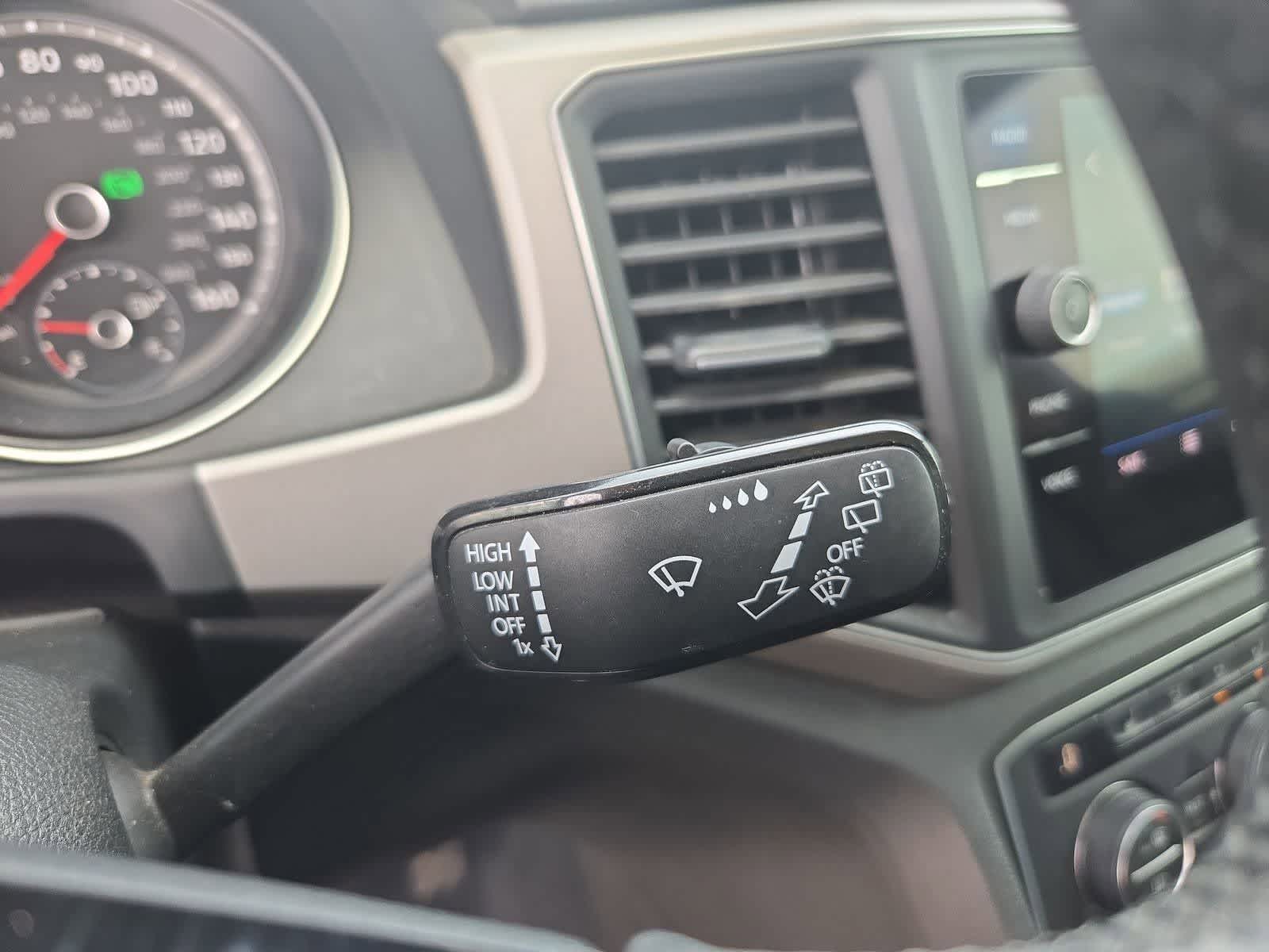 Thumbnail: 2019 Volkswagen Atlas - 25