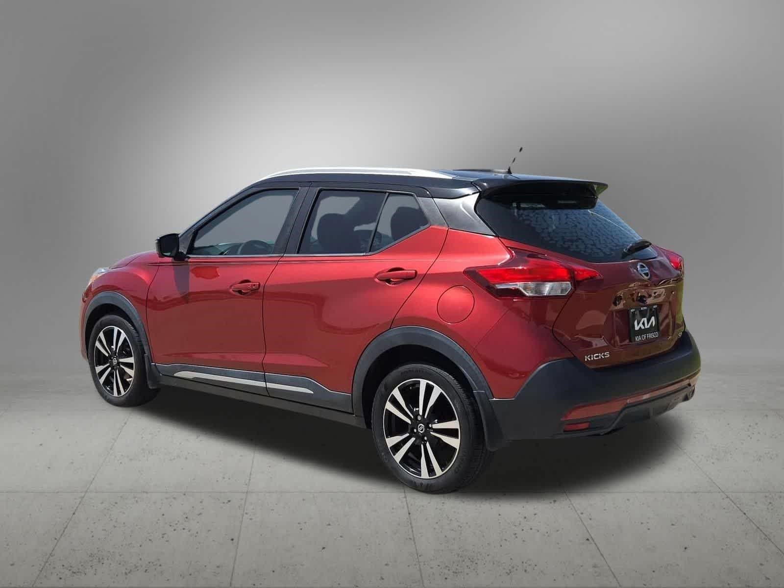 Thumbnail: 2018 Nissan Kicks - 4