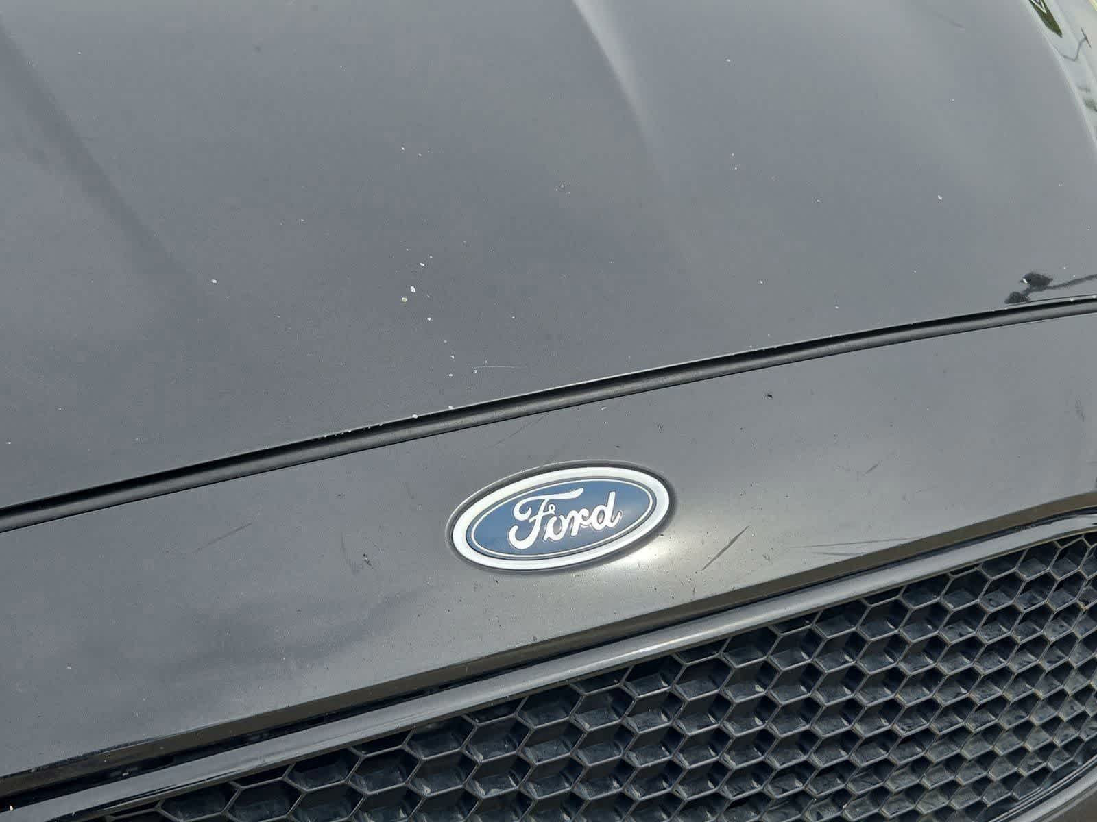 Thumbnail: 2015 Ford Focus - 10