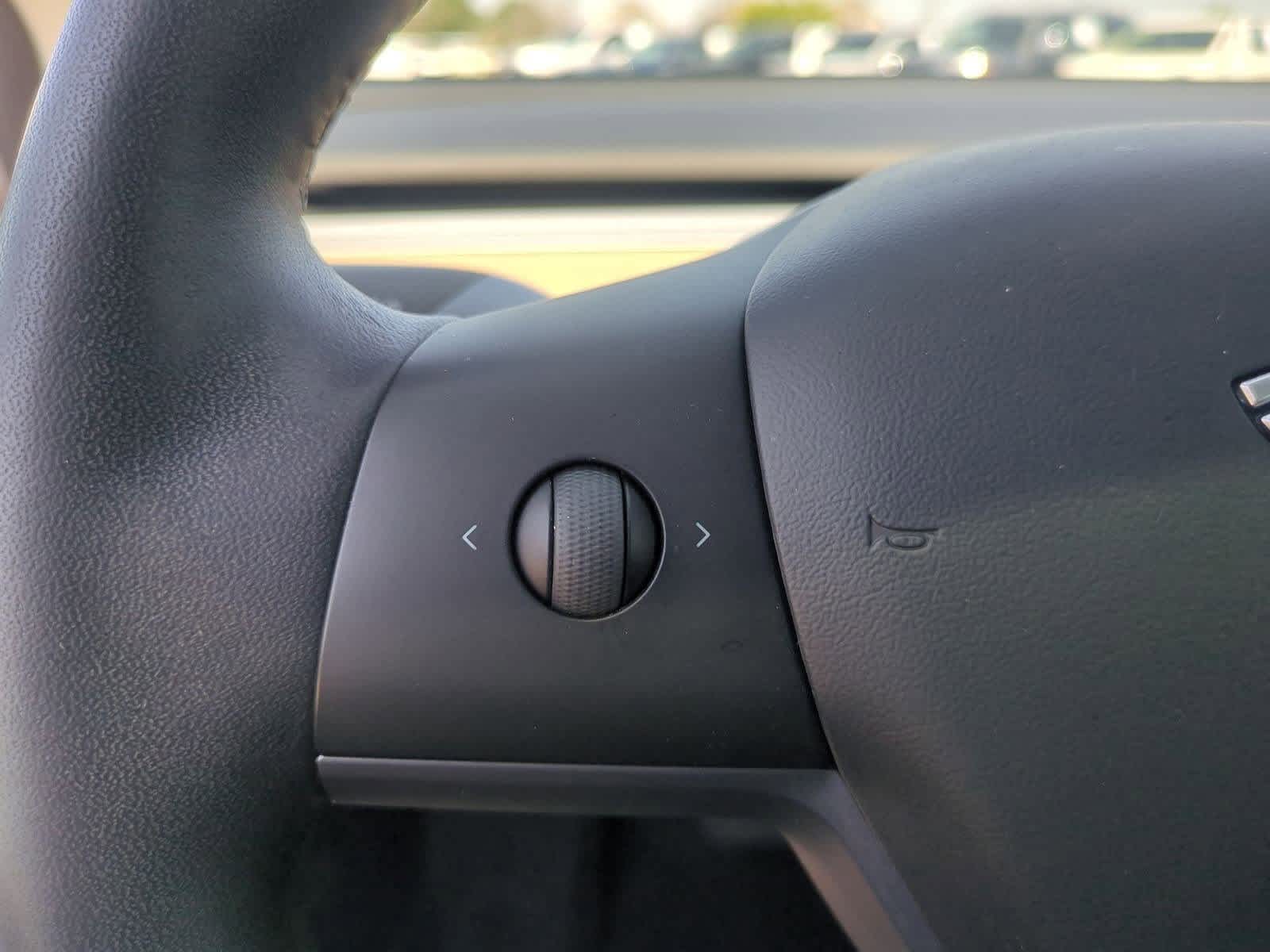 Thumbnail: 2020 Tesla Model 3 - 19