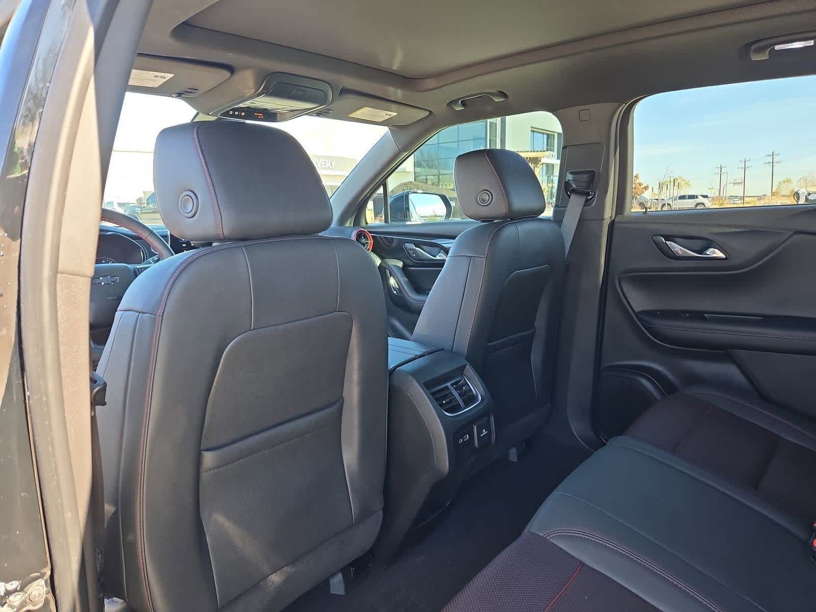 Thumbnail: 2023 Chevrolet Blazer - 18