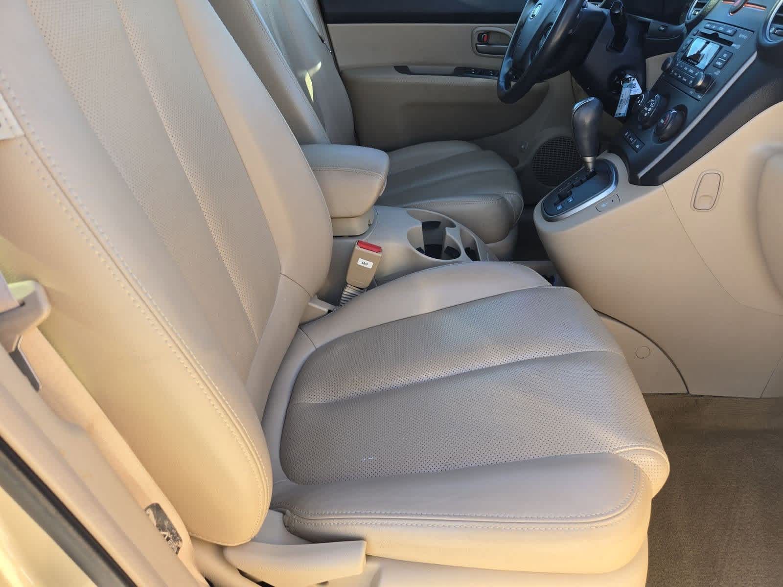 Thumbnail: 2007 Kia Rondo - 23