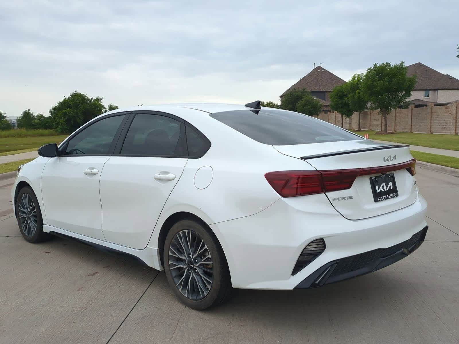 Thumbnail: 2023 Kia Forte - 4