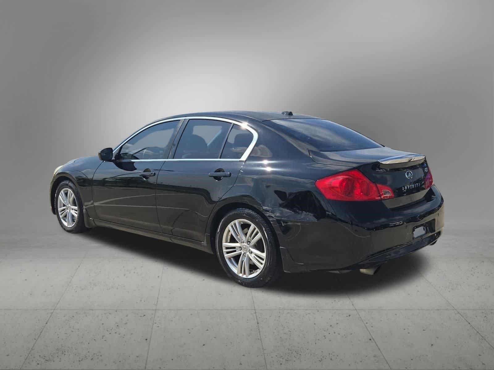 Thumbnail: 2013 INFINITI G37 - 4