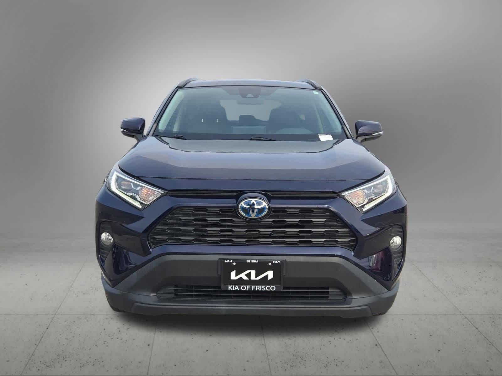 Thumbnail: 2021 Toyota RAV4 - 9