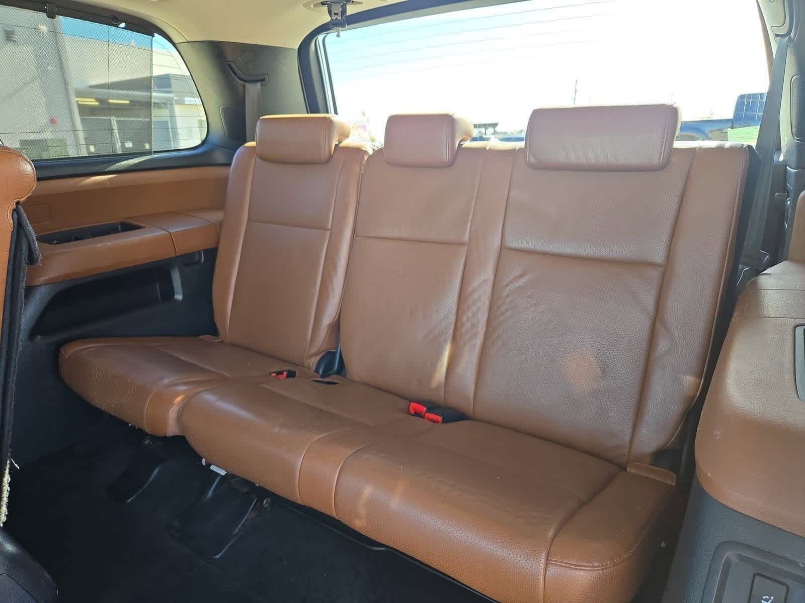 Thumbnail: 2011 Toyota Sequoia - 40