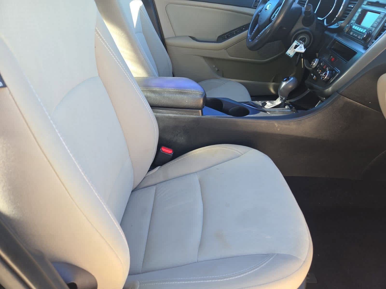 Thumbnail: 2013 Kia Optima - 20