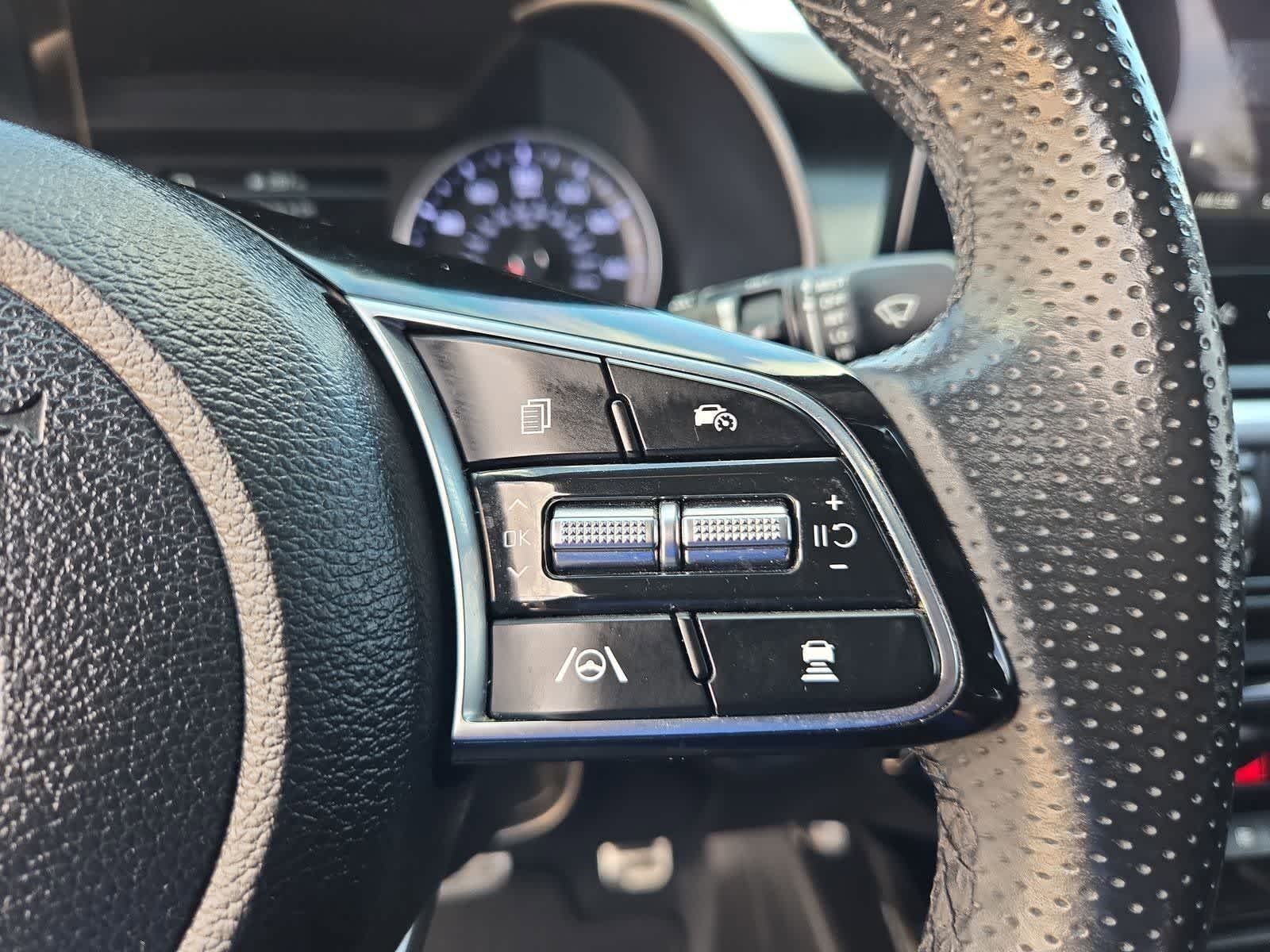 Thumbnail: 2022 Kia Forte - 25