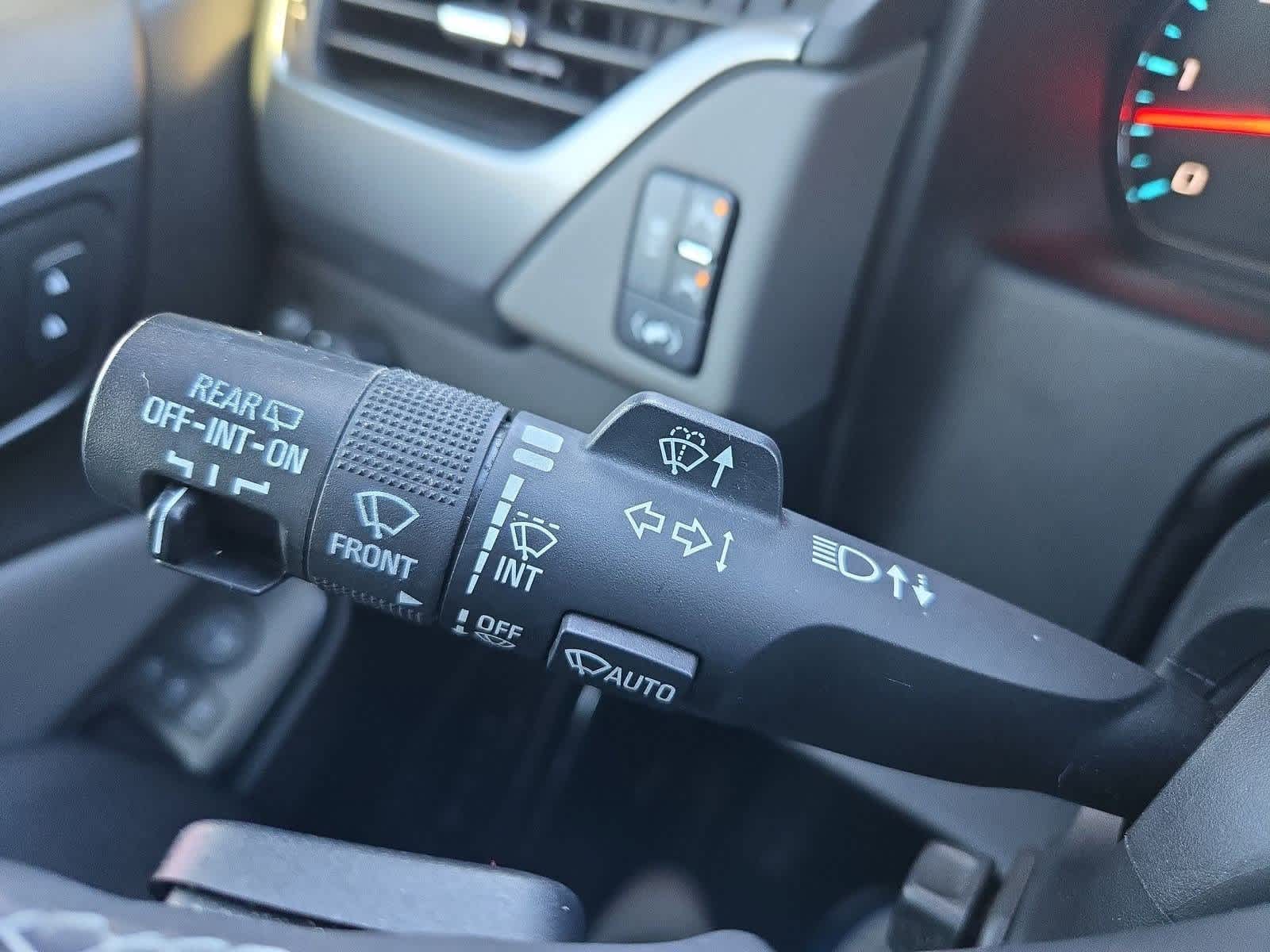 Thumbnail: 2017 Chevrolet Suburban - 26