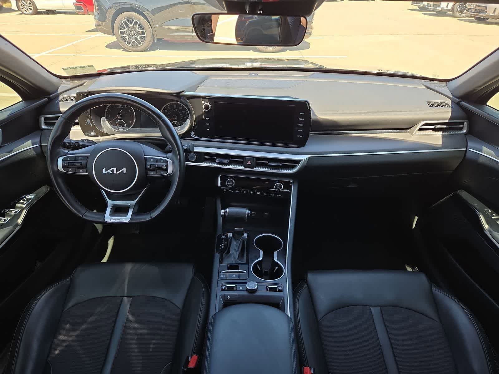 Thumbnail: 2023 Kia K5 - 13