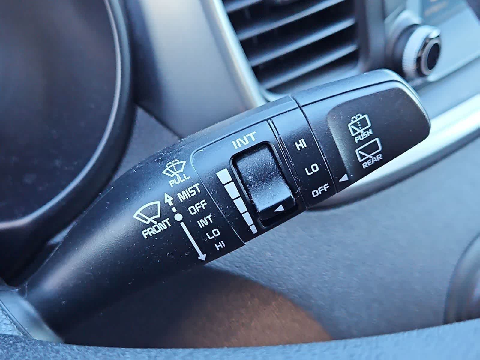 Thumbnail: 2019 Kia Sorento - 22