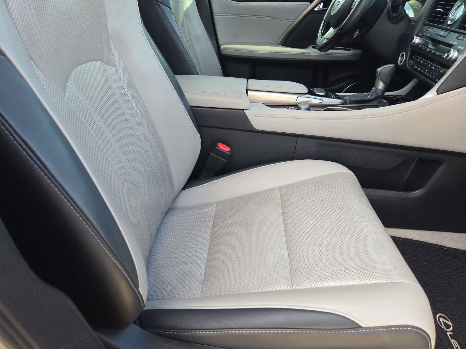 Thumbnail: 2017 Lexus RX - 22