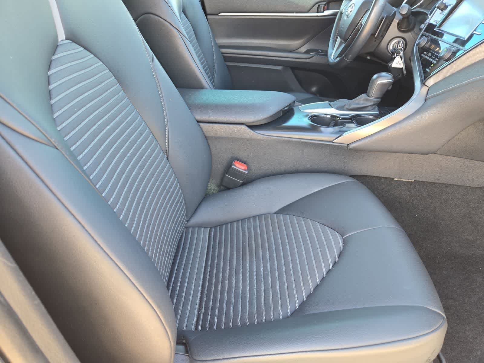 Thumbnail: 2020 Toyota Camry - 19