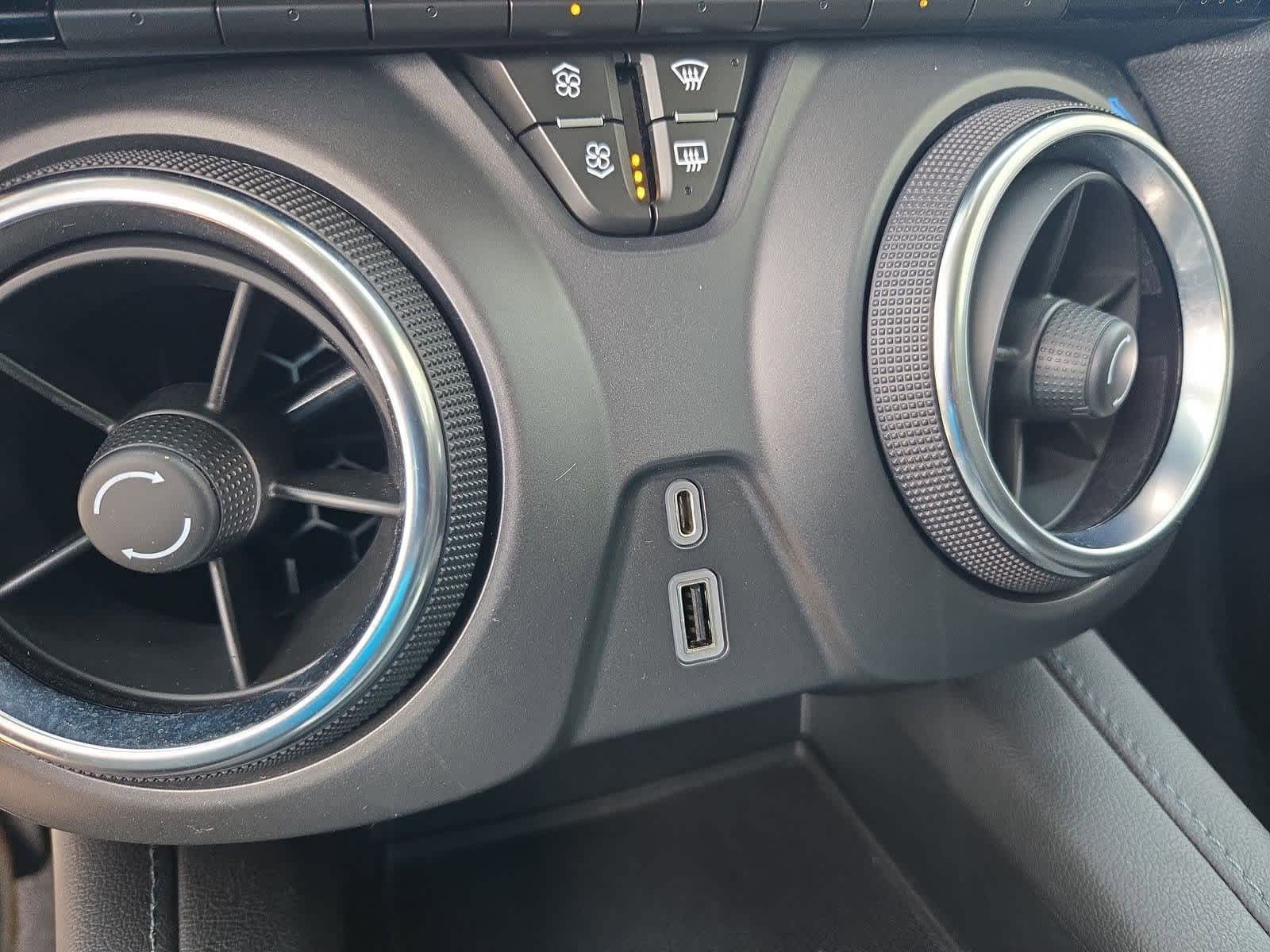 Thumbnail: 2021 Chevrolet Blazer - 29