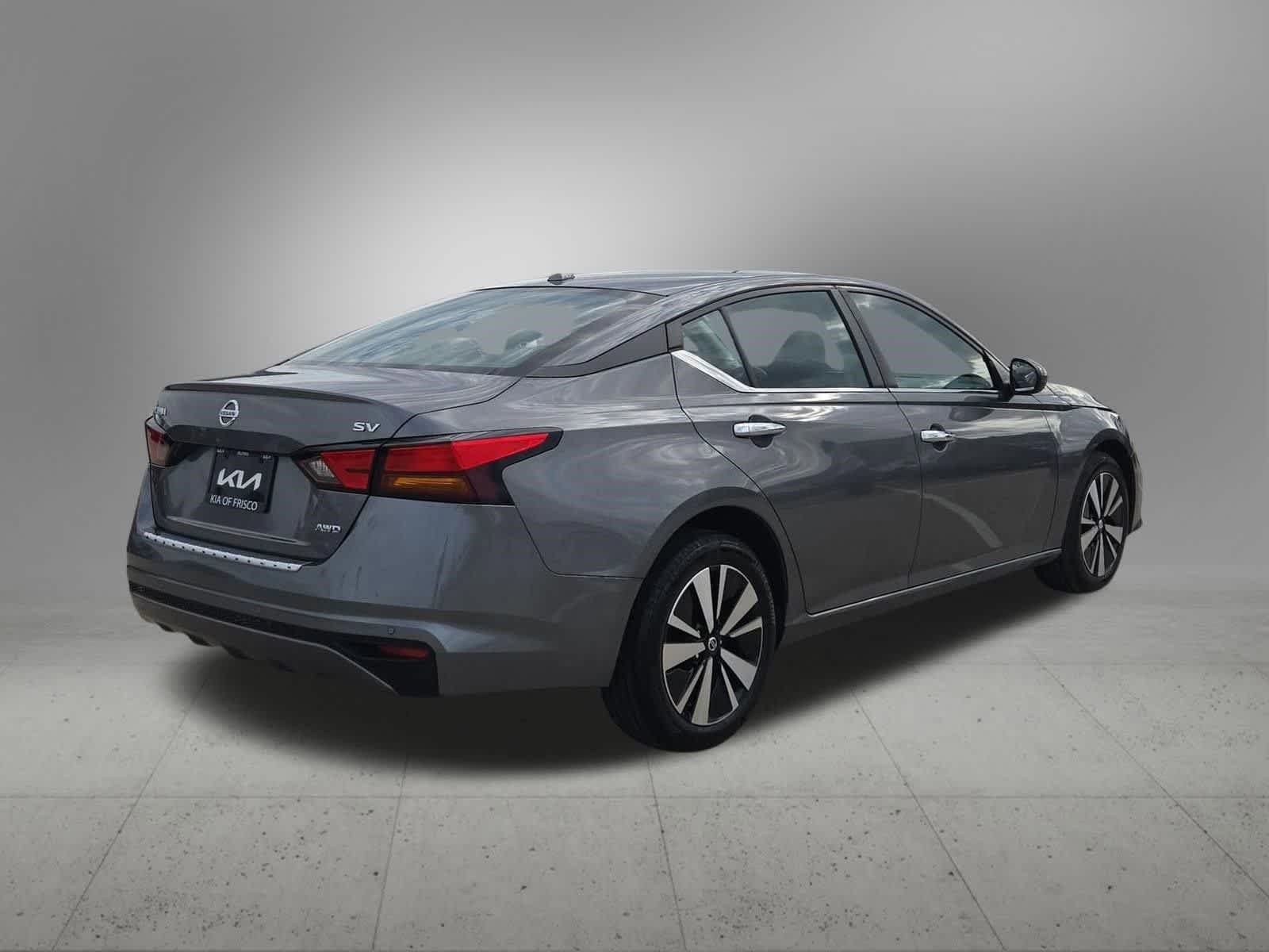 Thumbnail: 2022 Nissan Altima - 6