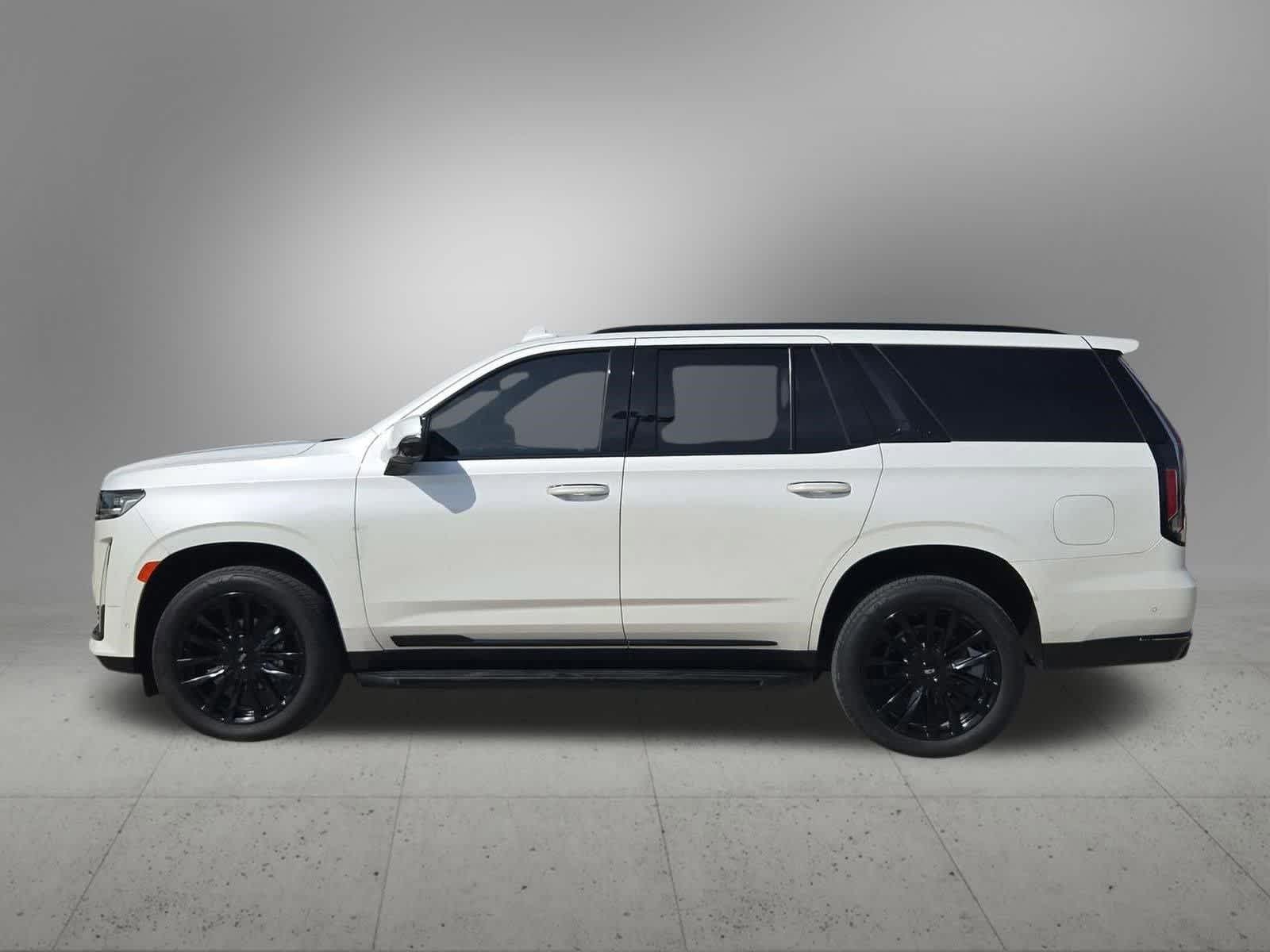Thumbnail: 2021 Cadillac Escalade - 3