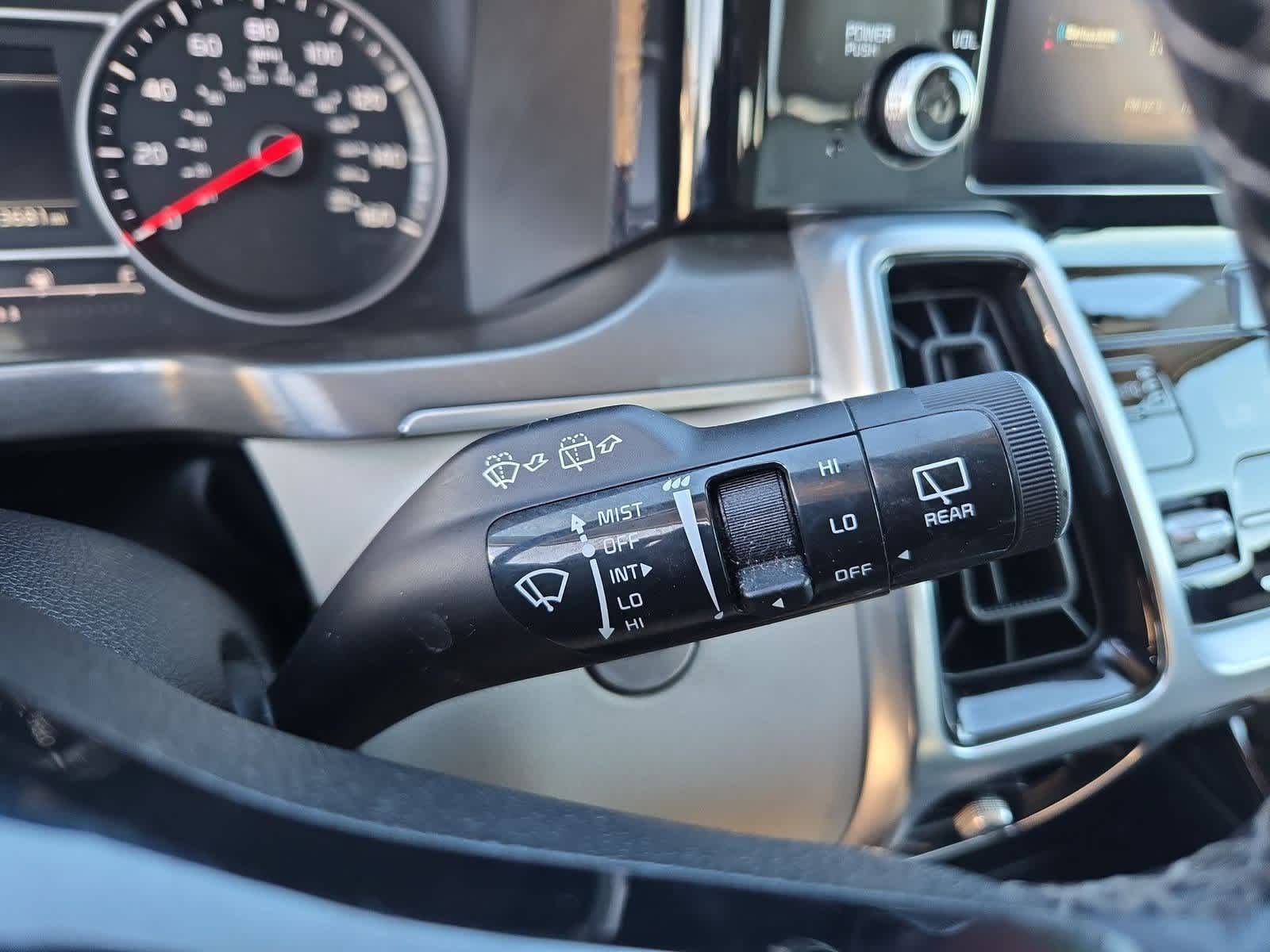 Thumbnail: 2021 Kia Sorento - 25